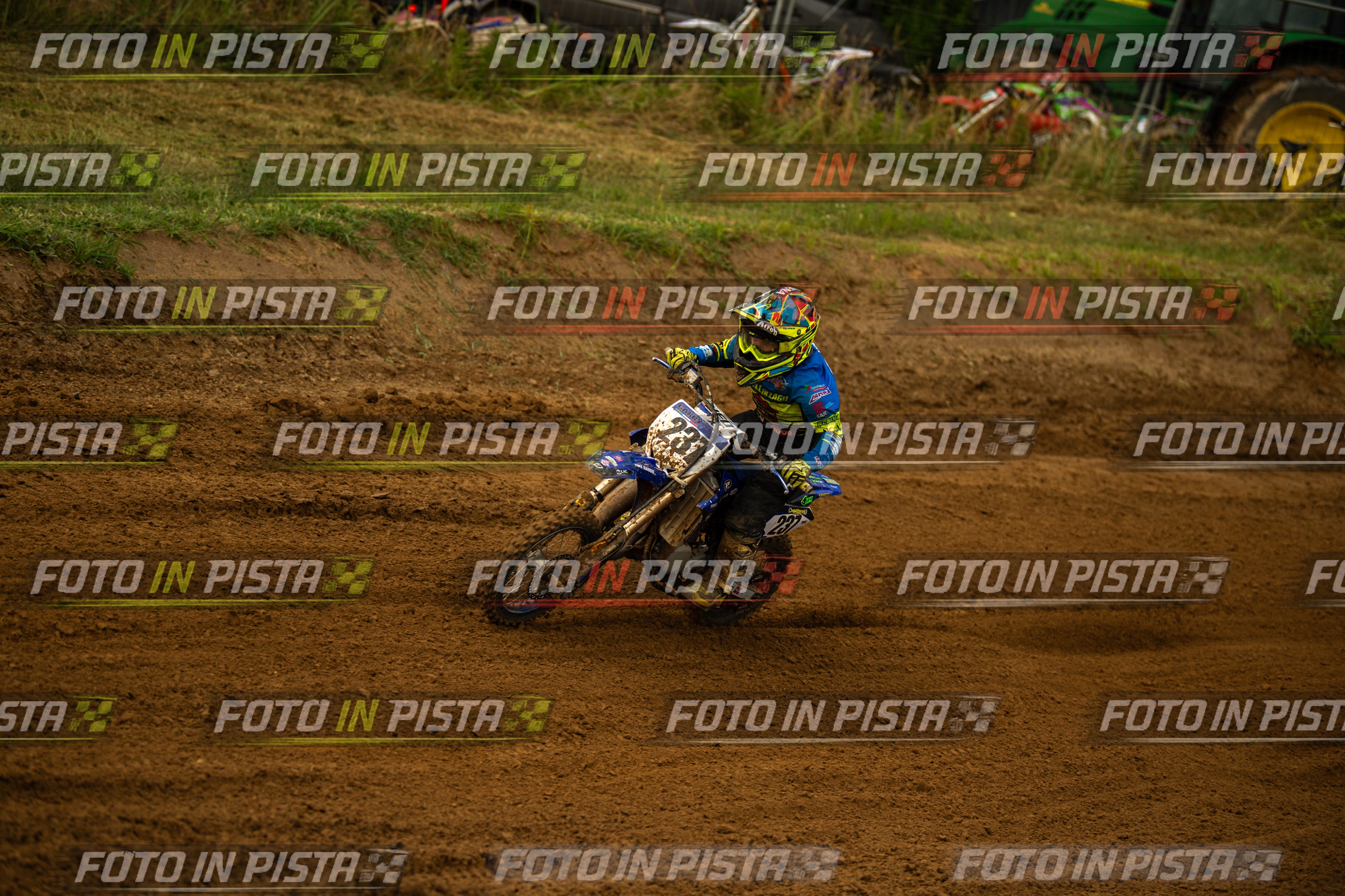Scatto #376 - Pilota Moto 237 - MOTORNEXT.020626.MINICROSS65water