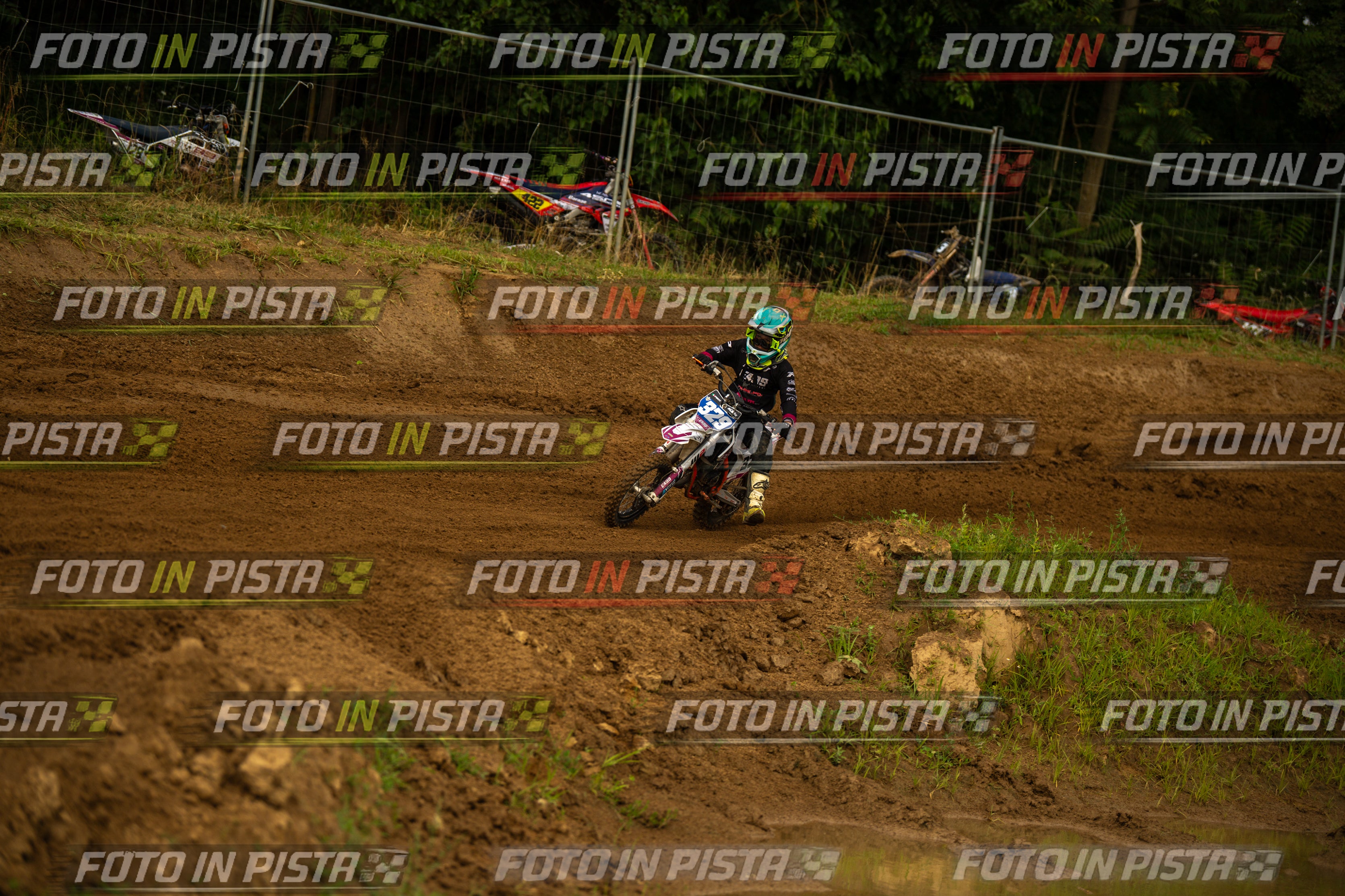 Scatto #417 - Pilota Moto 329 - MOTORNEXT.020626.MINICROSS65water