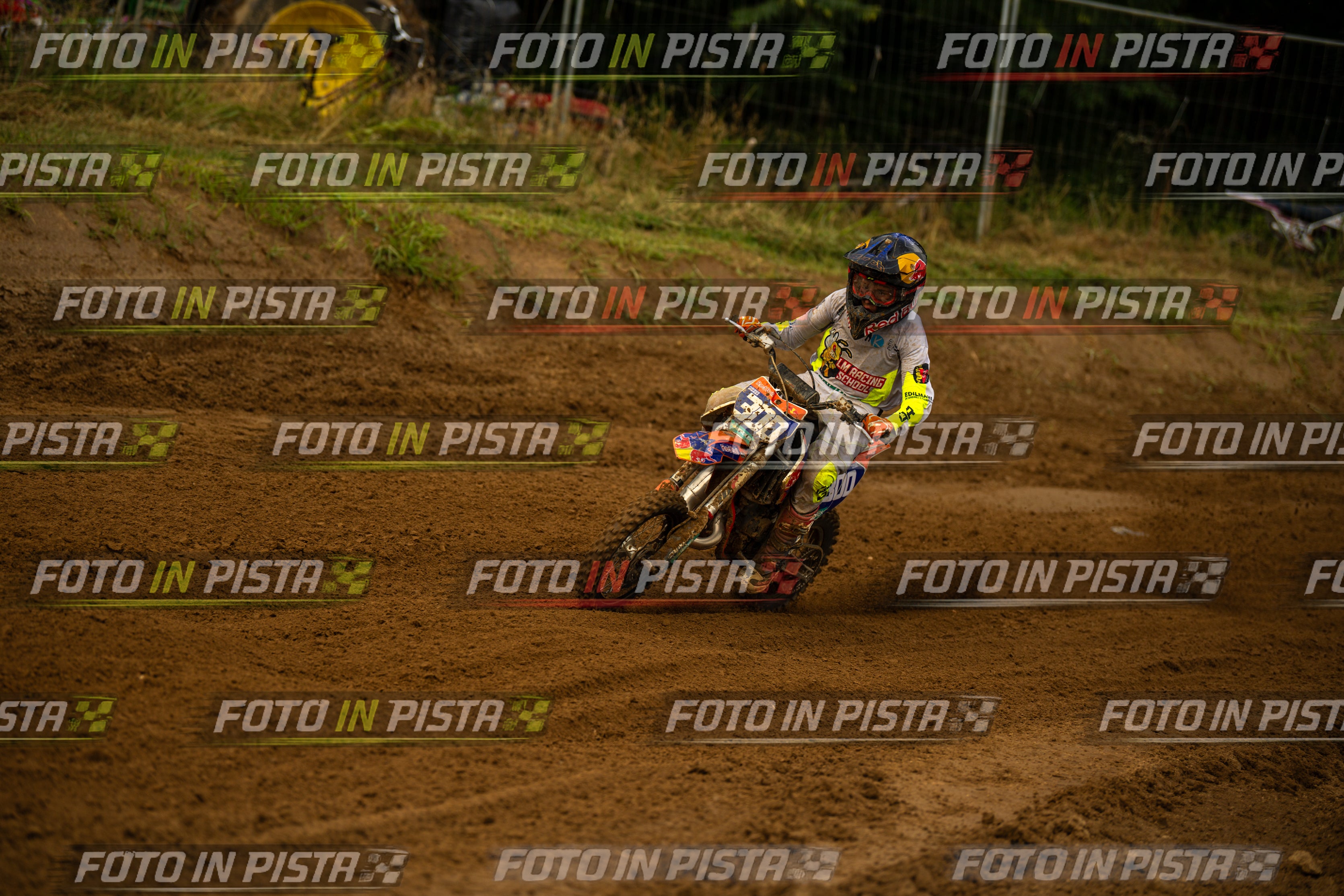 Scatto #467 - Pilota Moto 300 - MOTORNEXT.020626.MINICROSS65water