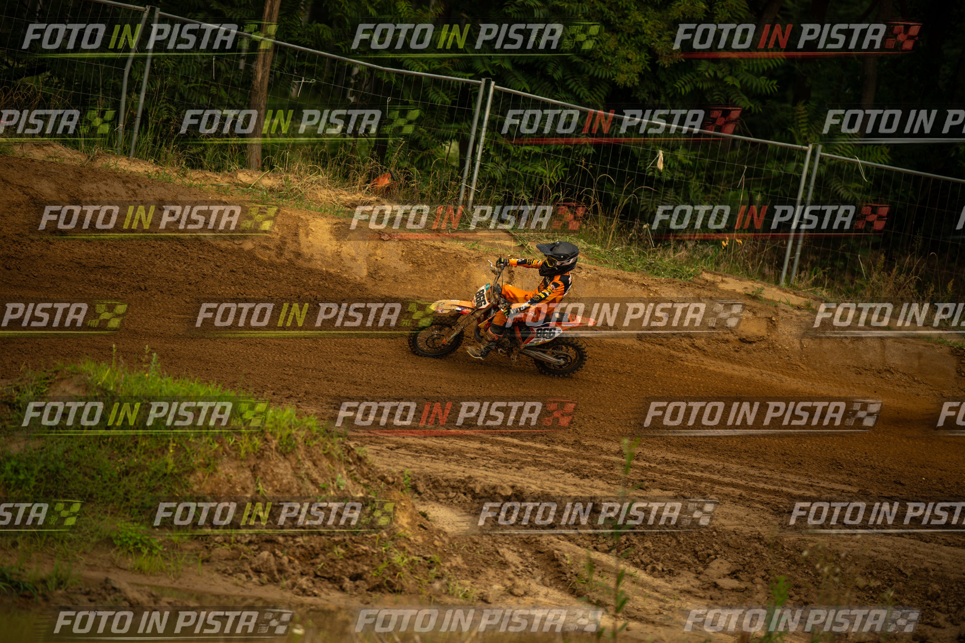Scatto #495 - Pilota Moto 866 - MOTORNEXT.020626.MINICROSS65water