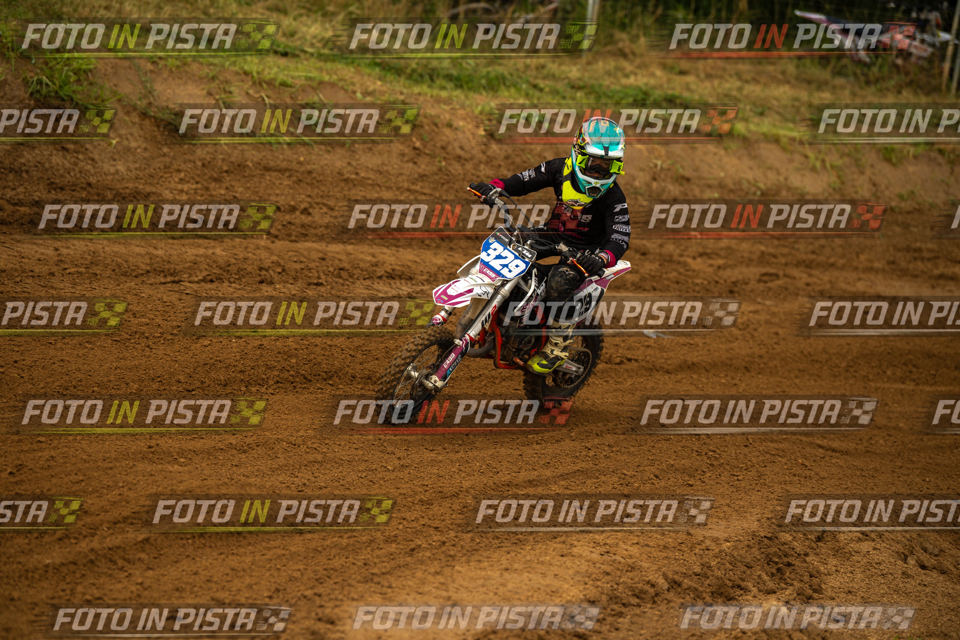 Scatto #561 - Pilota Moto 329 - MOTORNEXT.020626.MINICROSS65water