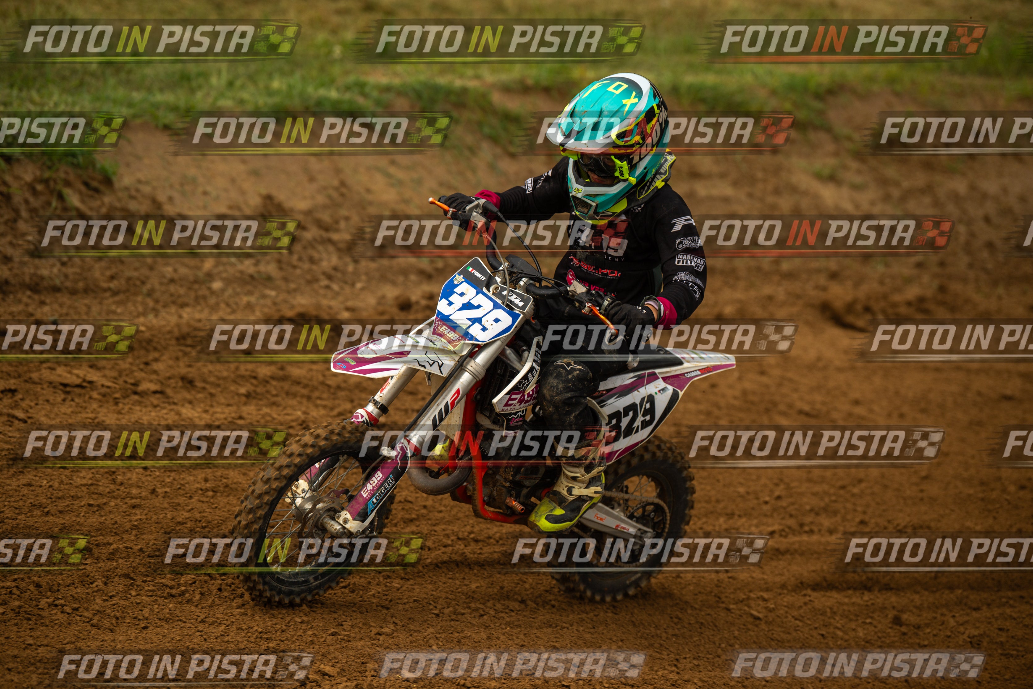Scatto #564 - Pilota Moto 329 - MOTORNEXT.020626.MINICROSS65water