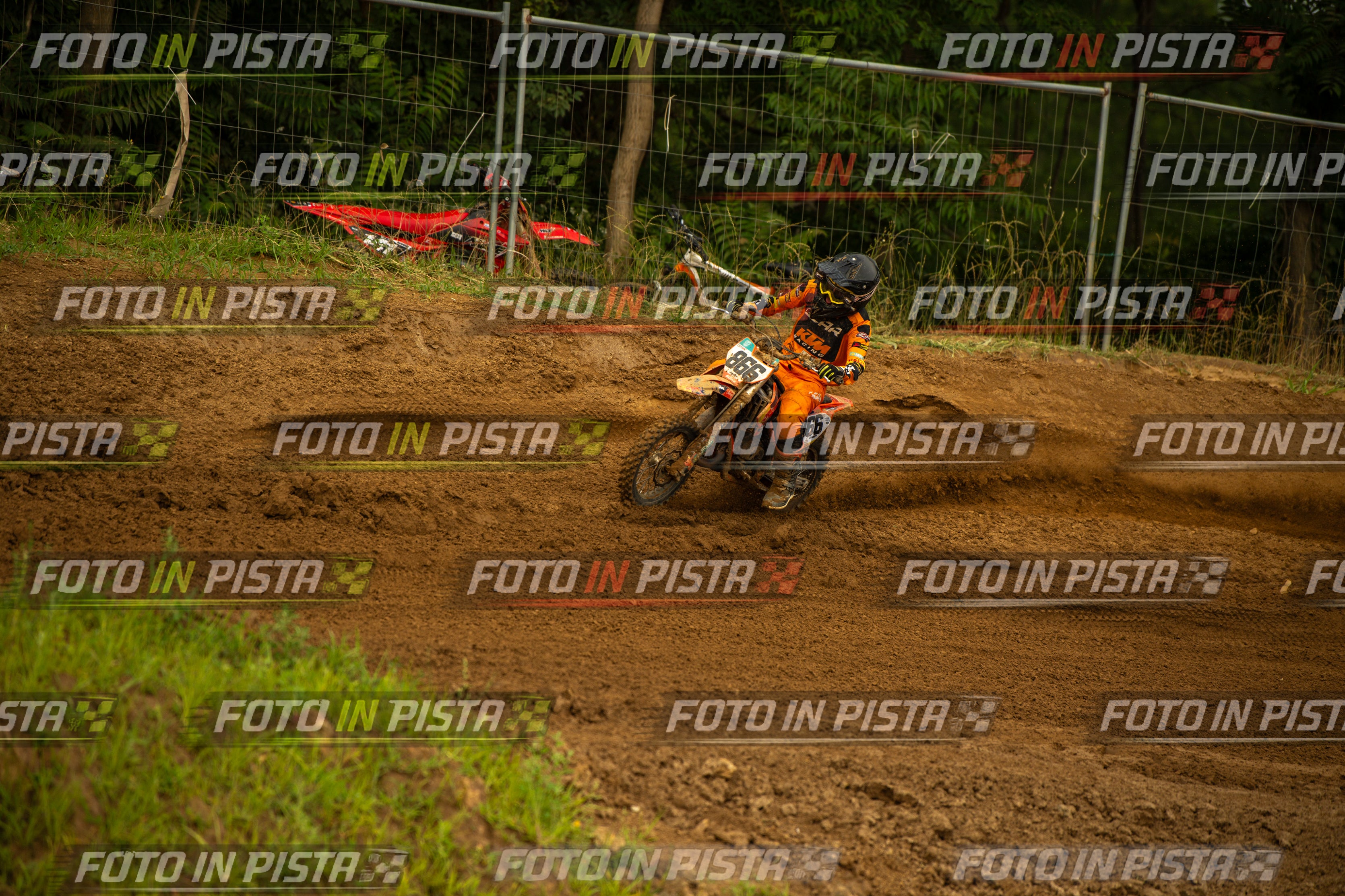 Scatto #593 - Pilota Moto 866 - MOTORNEXT.020626.MINICROSS65water