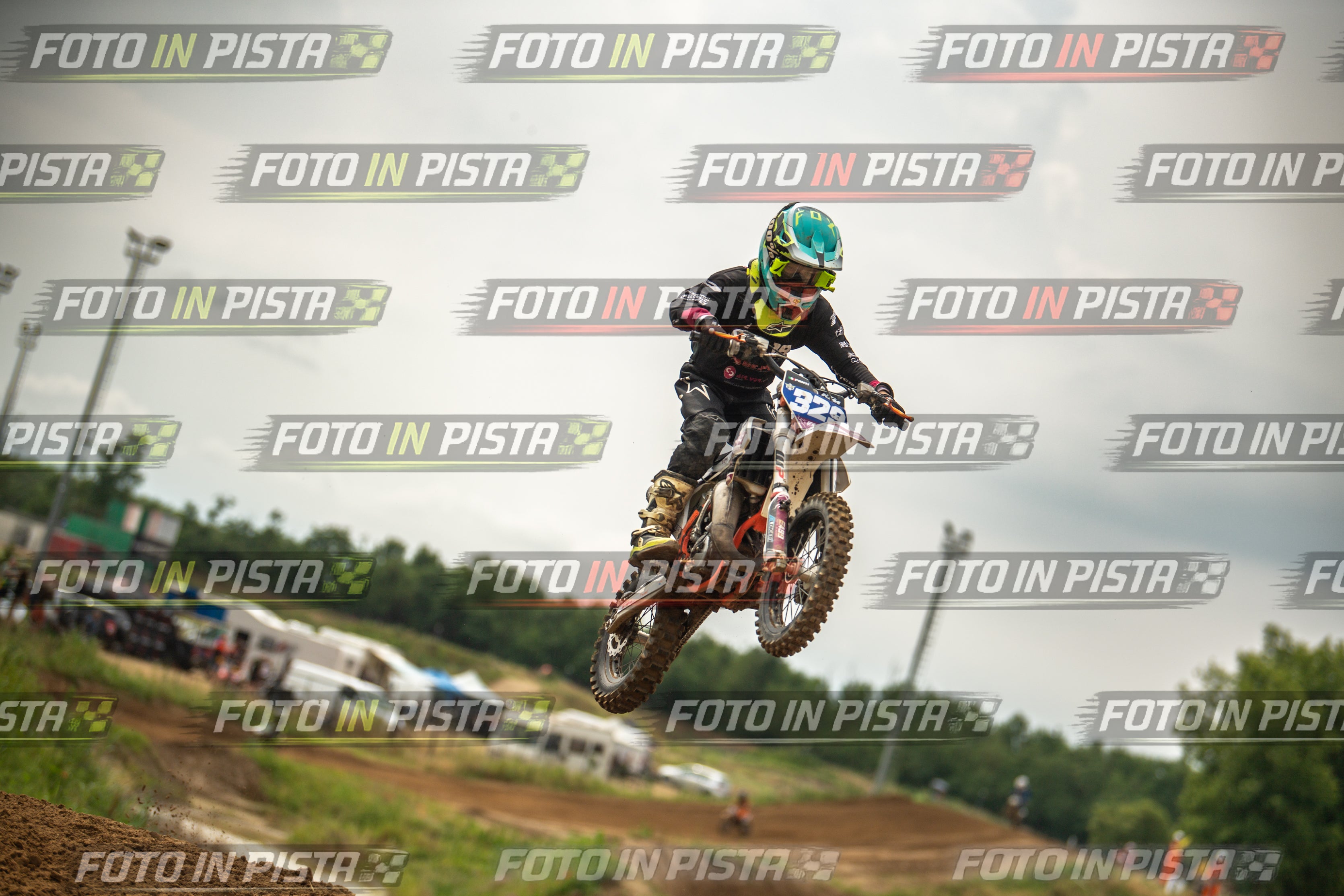 Scatto #5 - Pilota Moto 329 - MOTORNEXT.020626.MINICROSS65water