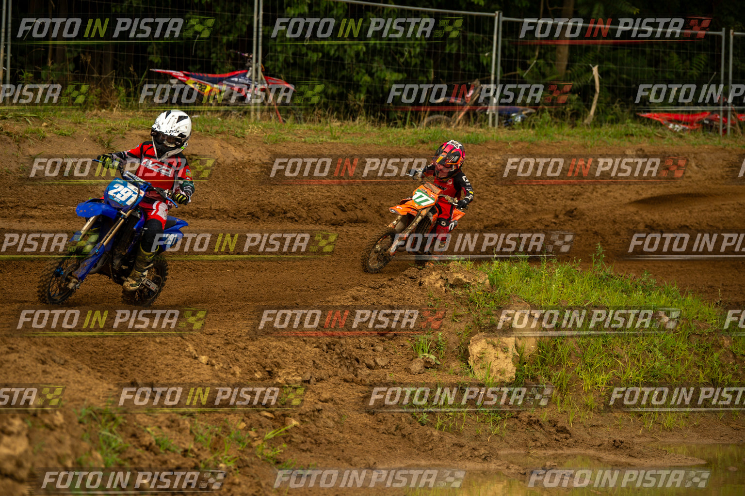 Scatto #613 - Pilota Gruppi o Piu Moto - MOTORNEXT.020626.MINICROSS65water
