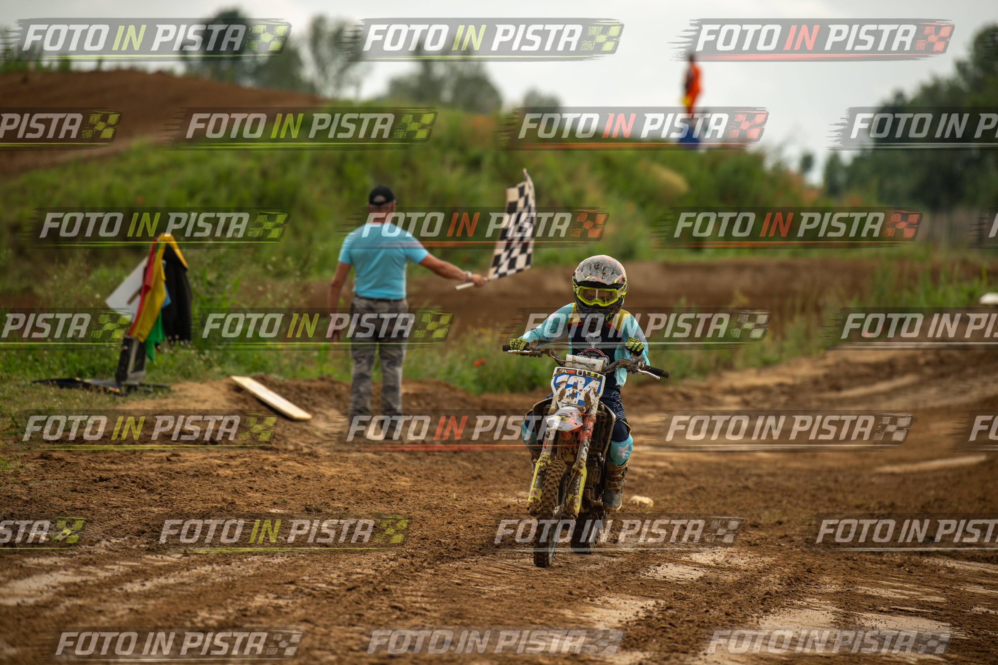 Scatto #663 - Pilota Moto 124 - MOTORNEXT.020626.MINICROSS65water