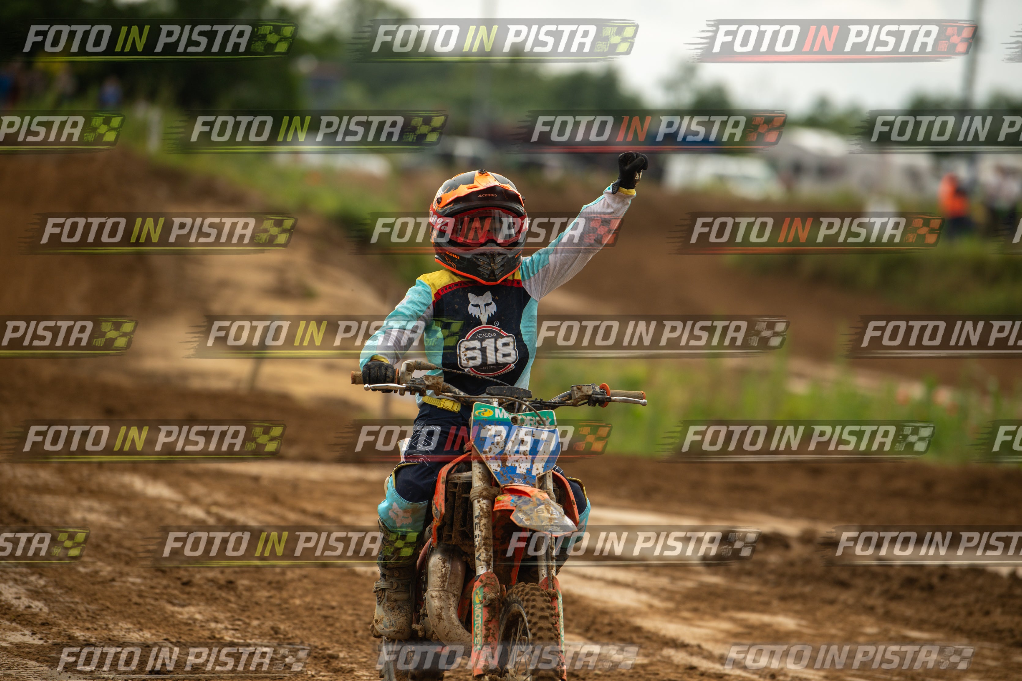 Scatto #690 - Pilota Moto 247 - MOTORNEXT.020626.MINICROSS65water