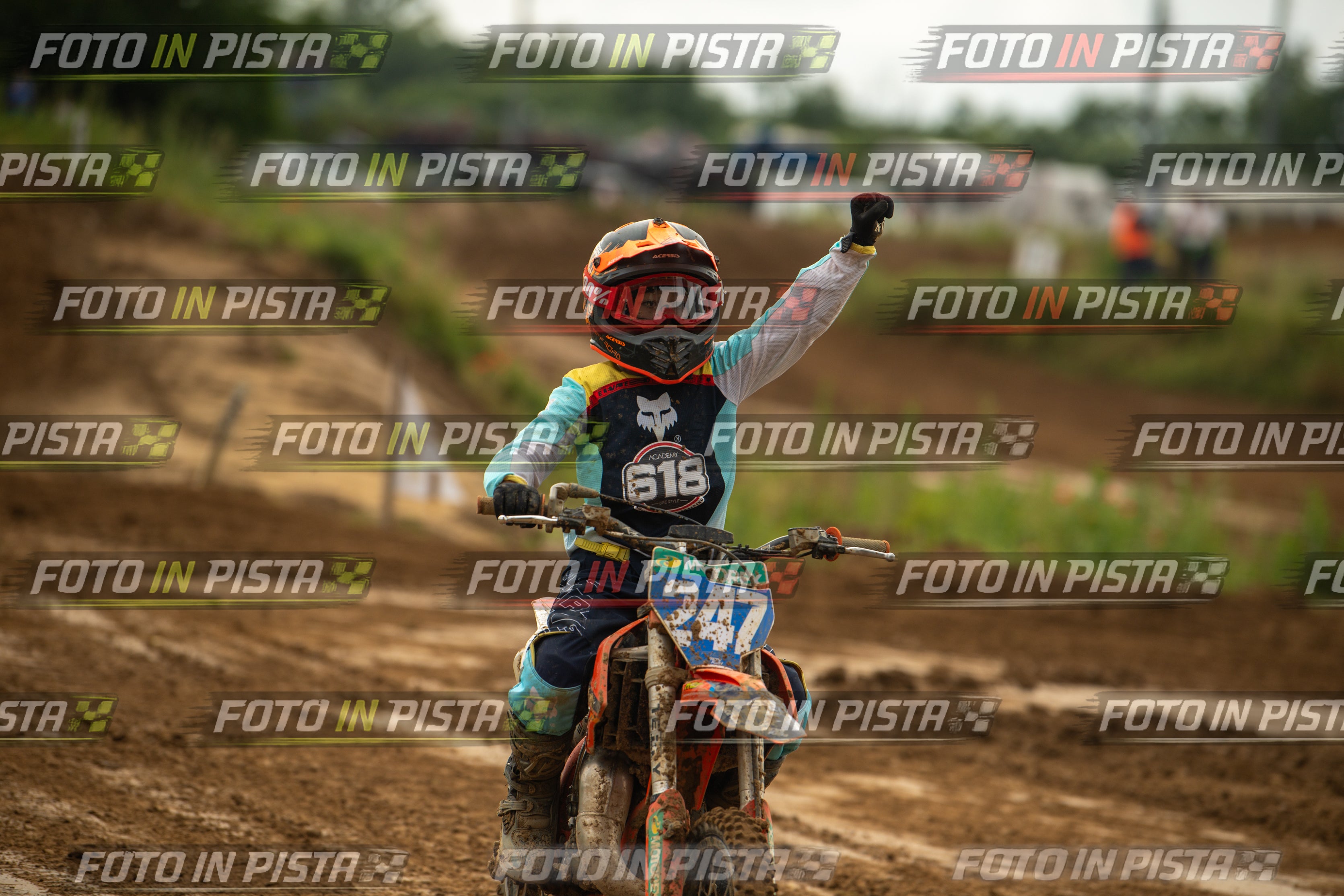 Scatto #691 - Pilota Moto 247 - MOTORNEXT.020626.MINICROSS65water