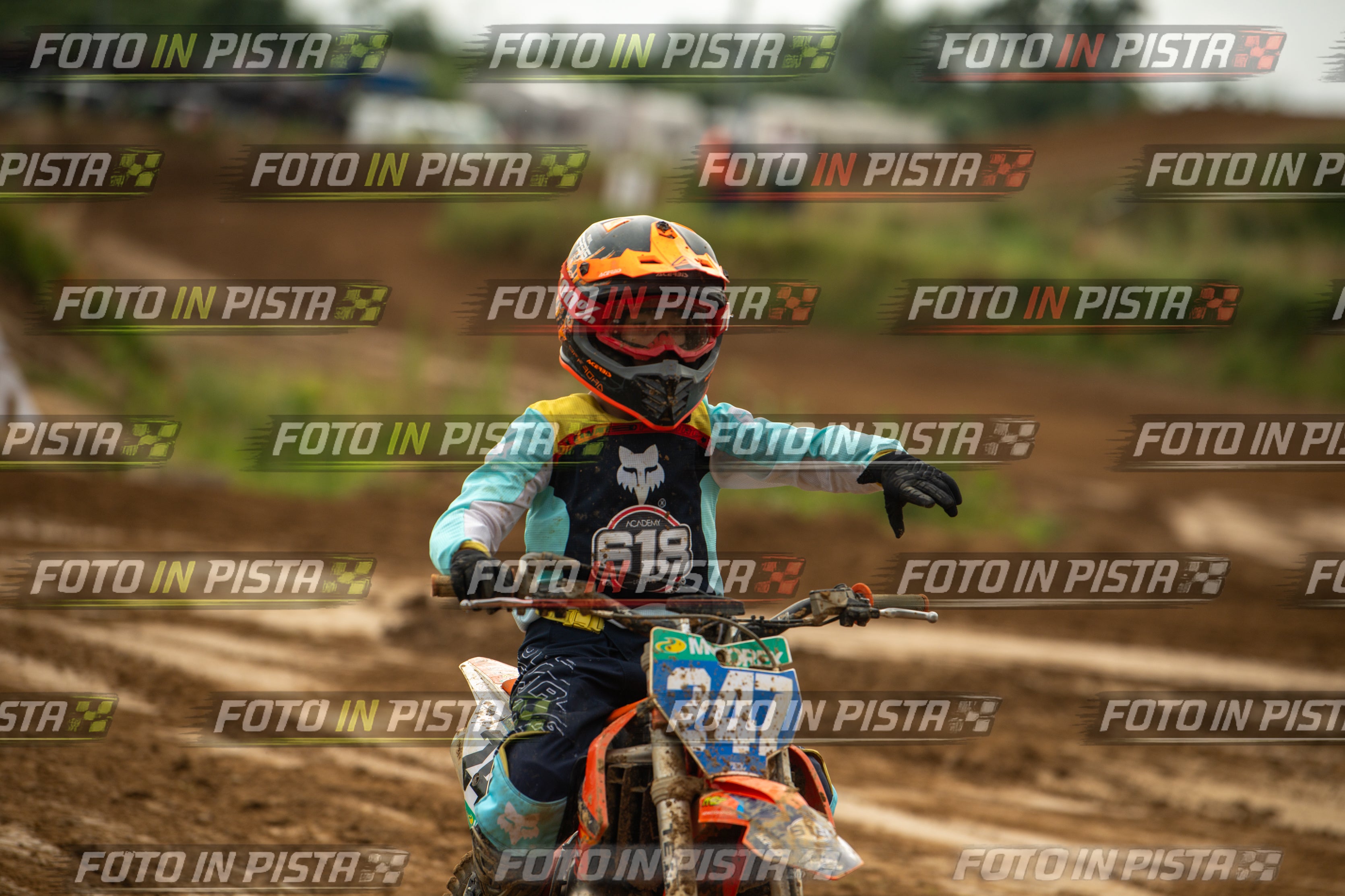 Scatto #694 - Pilota Moto 247 - MOTORNEXT.020626.MINICROSS65water