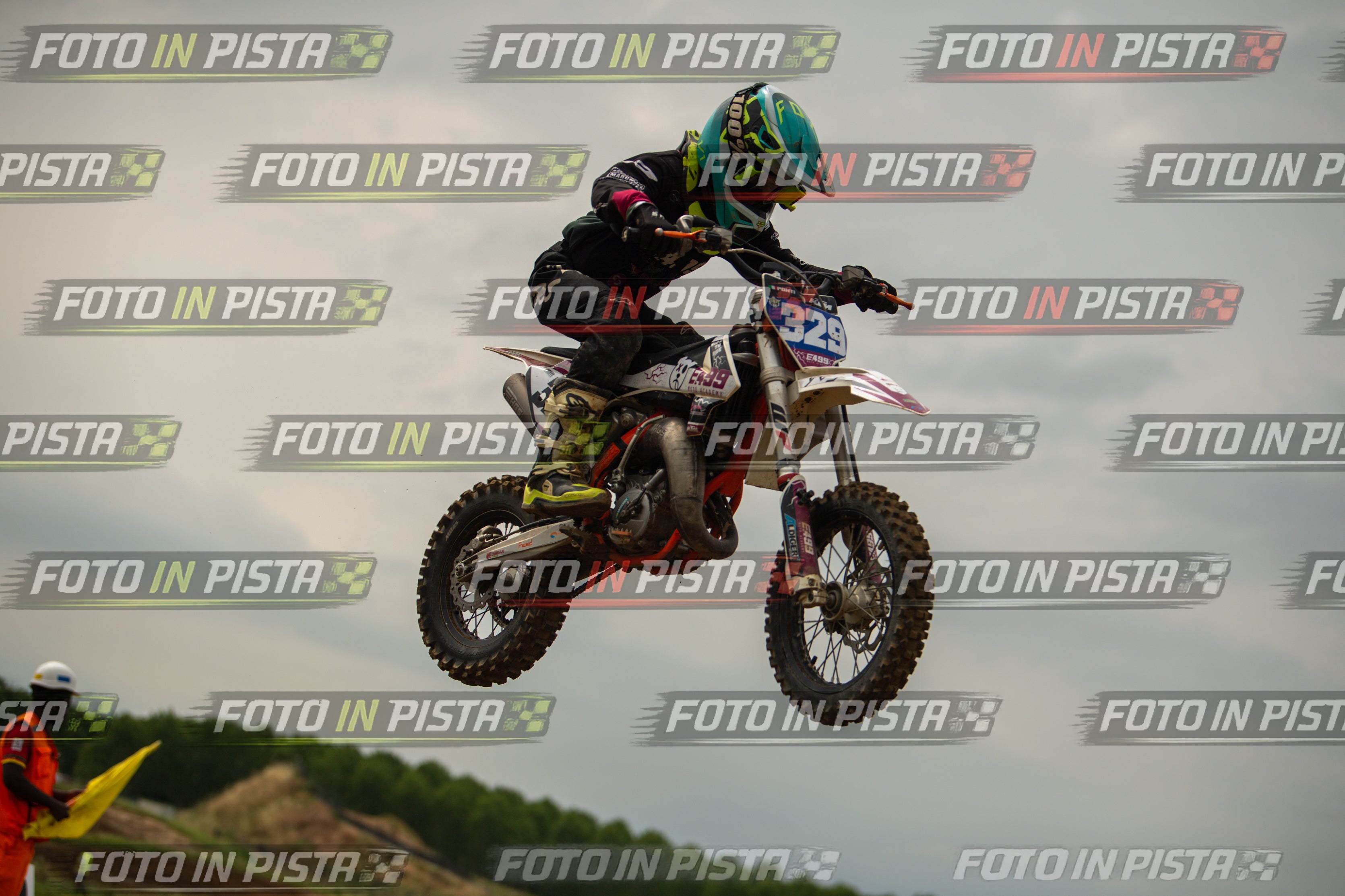 Scatto #9 - Pilota Moto 329 - MOTORNEXT.020626.MINICROSS65water