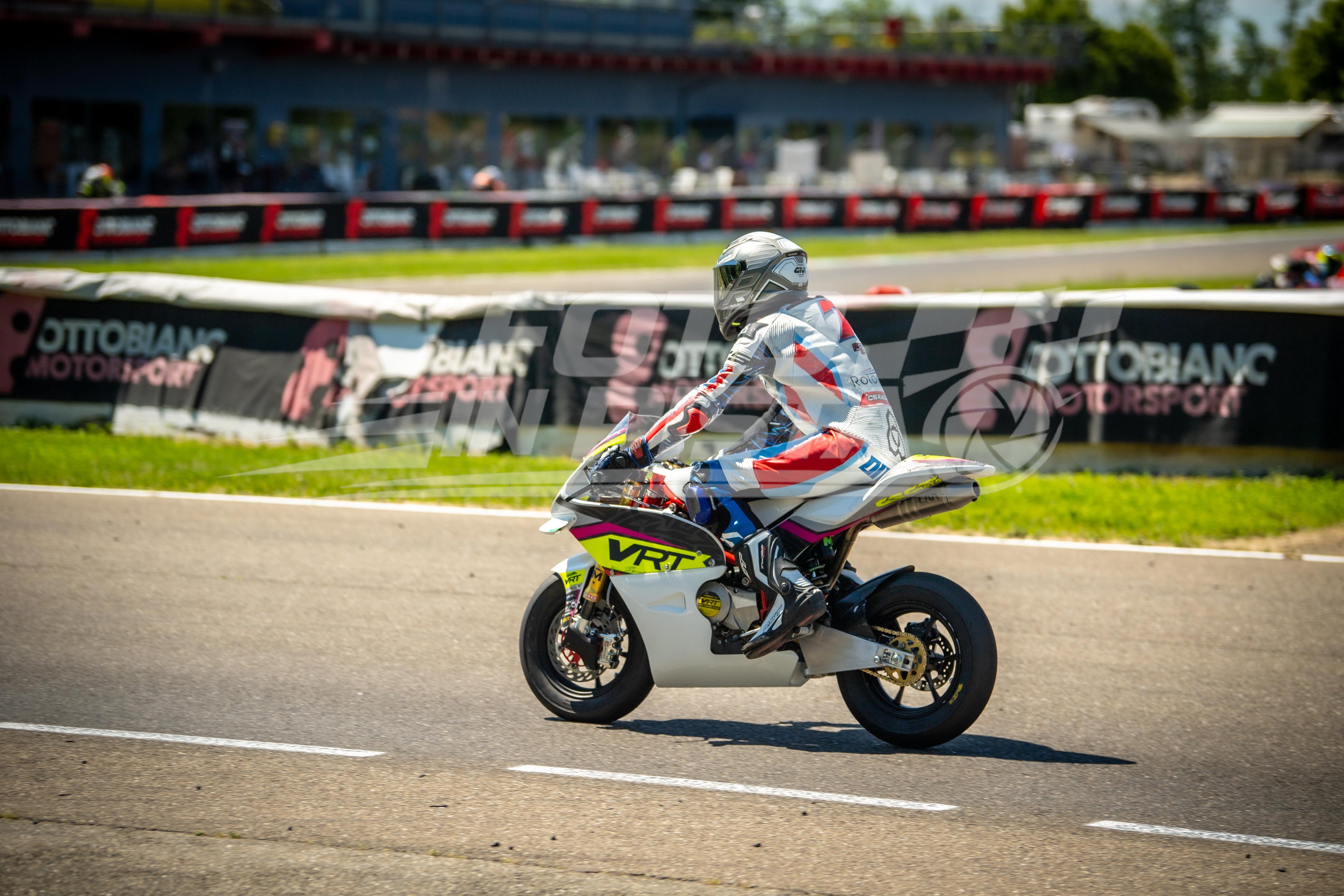 minibike-394