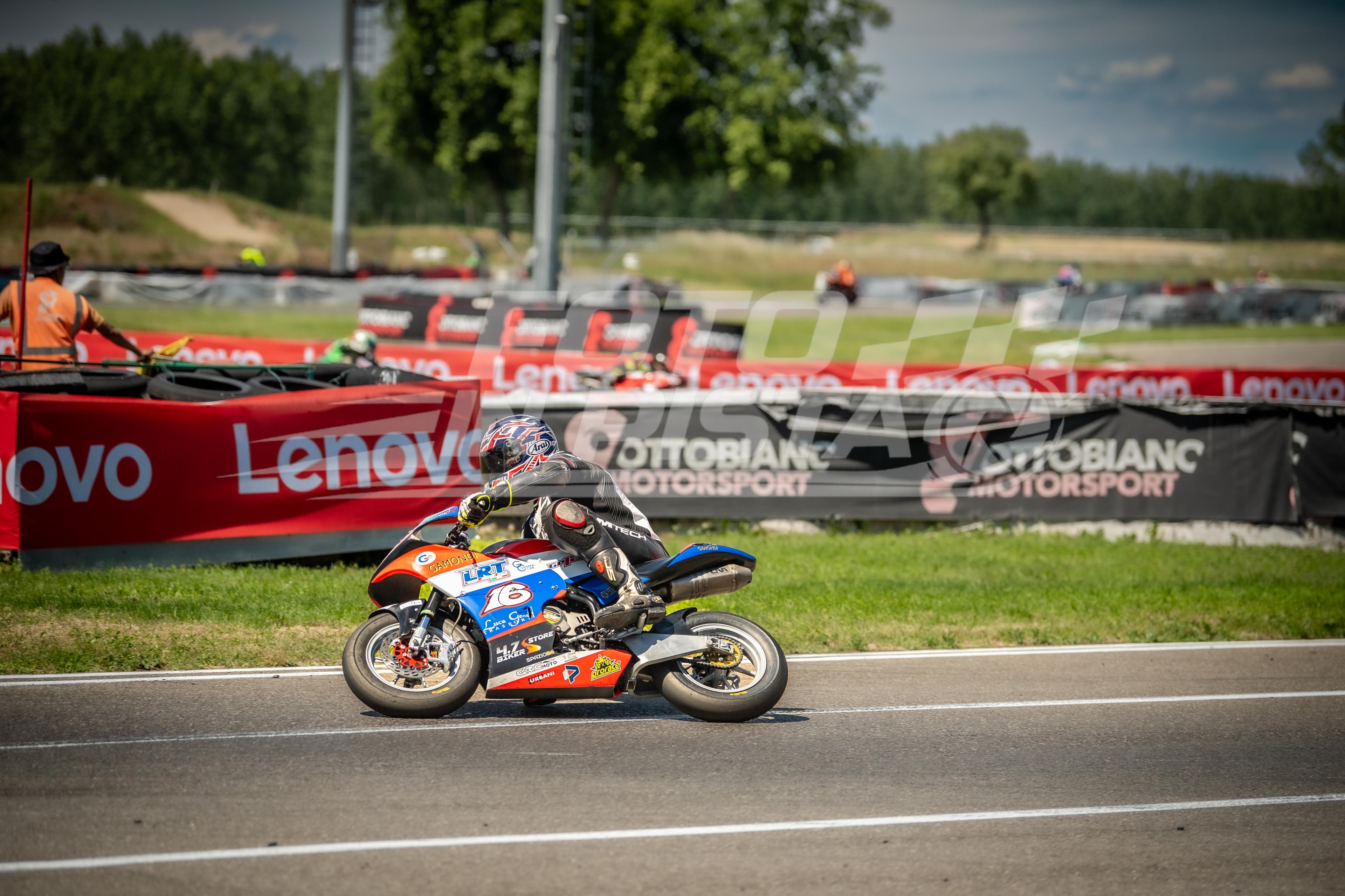 minibike-560