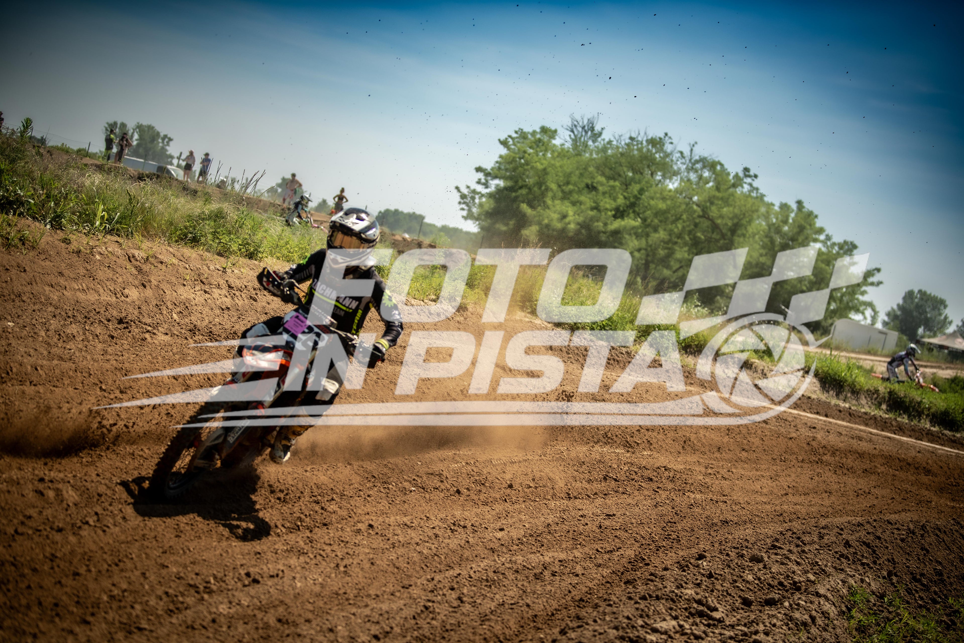 FM5_7800GOPRO2305