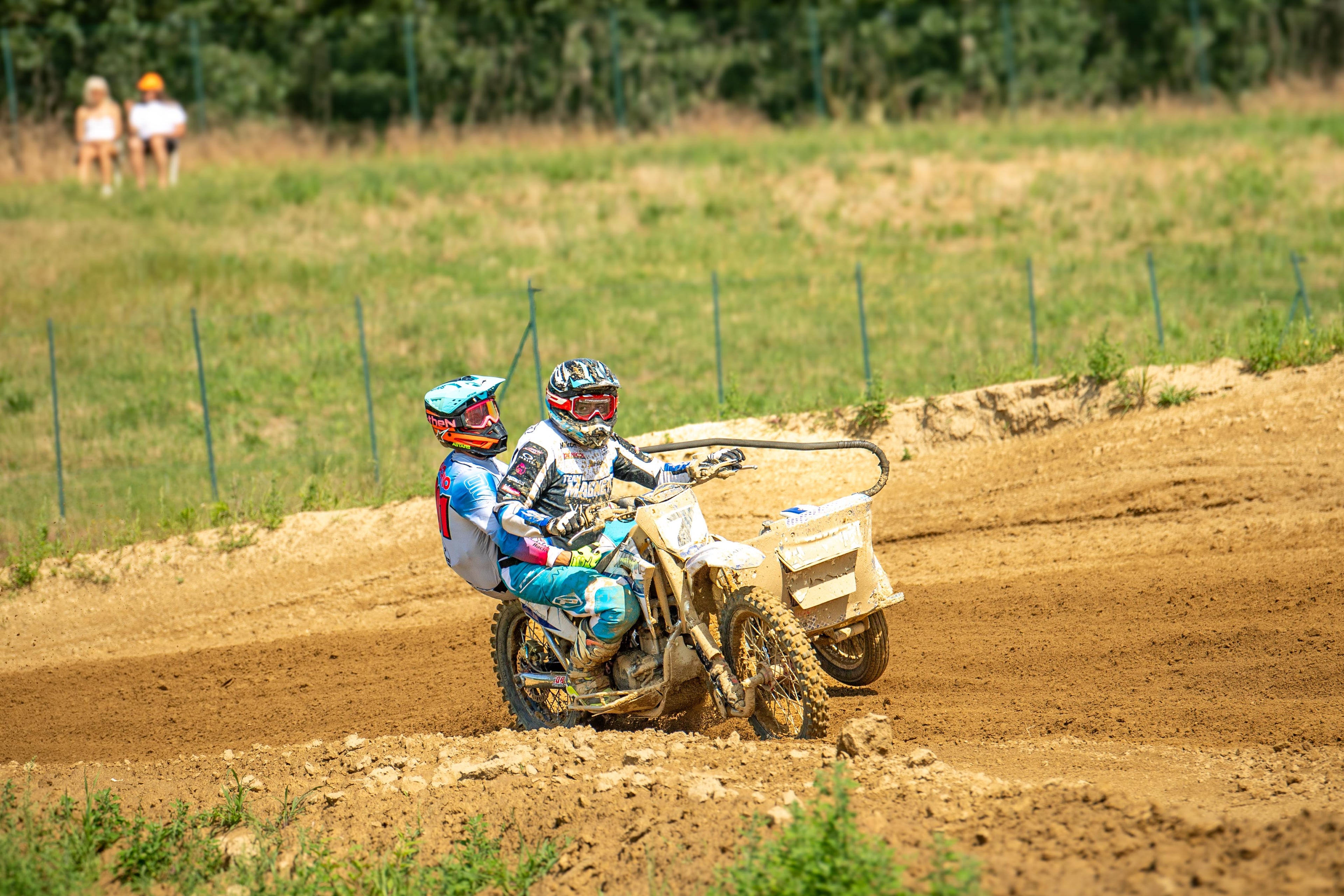 MOTORNEXTSIDEGOLD3105-108