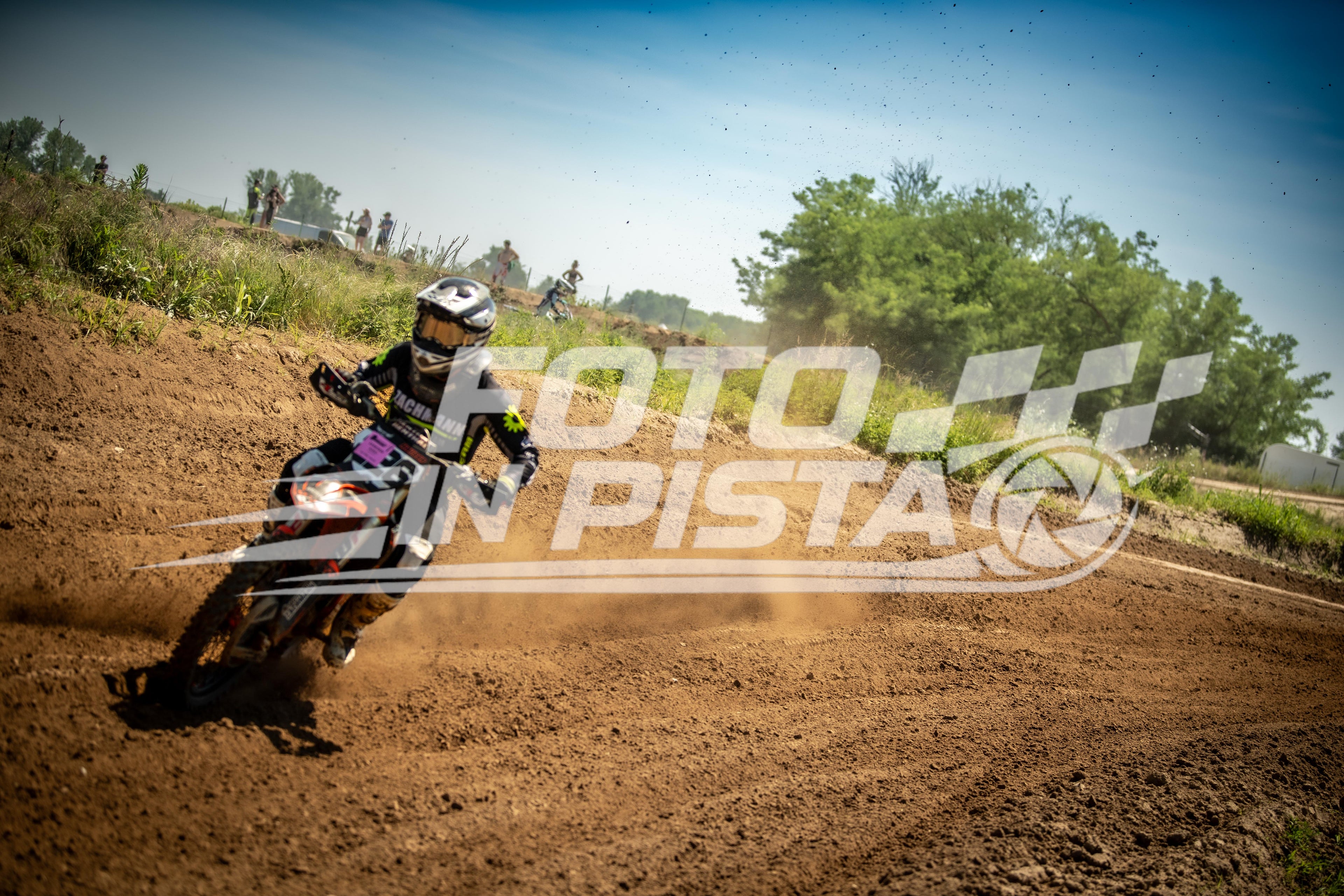 FM5_7801GOPRO2305