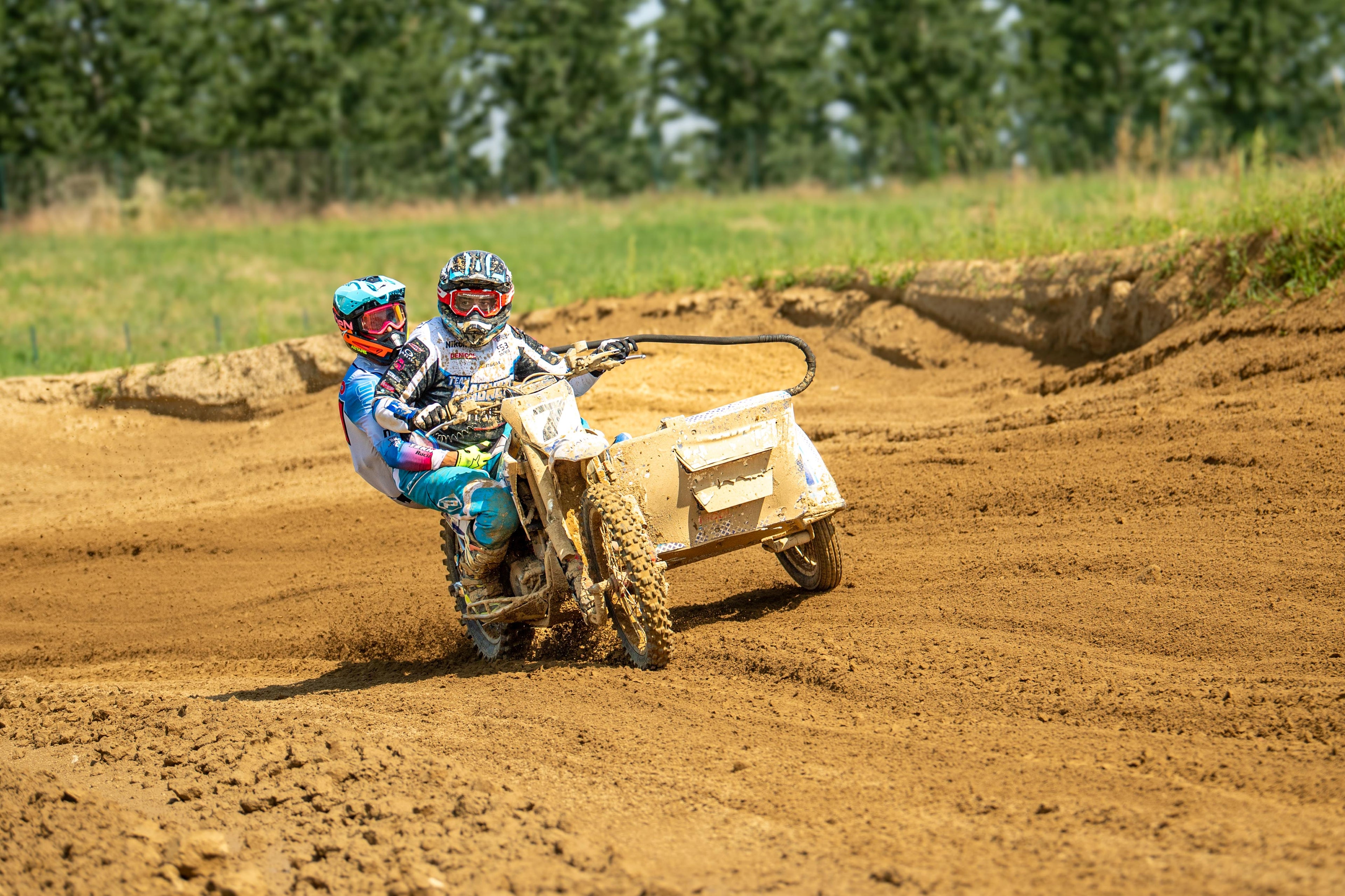 MOTORNEXTSIDEGOLD3105-112