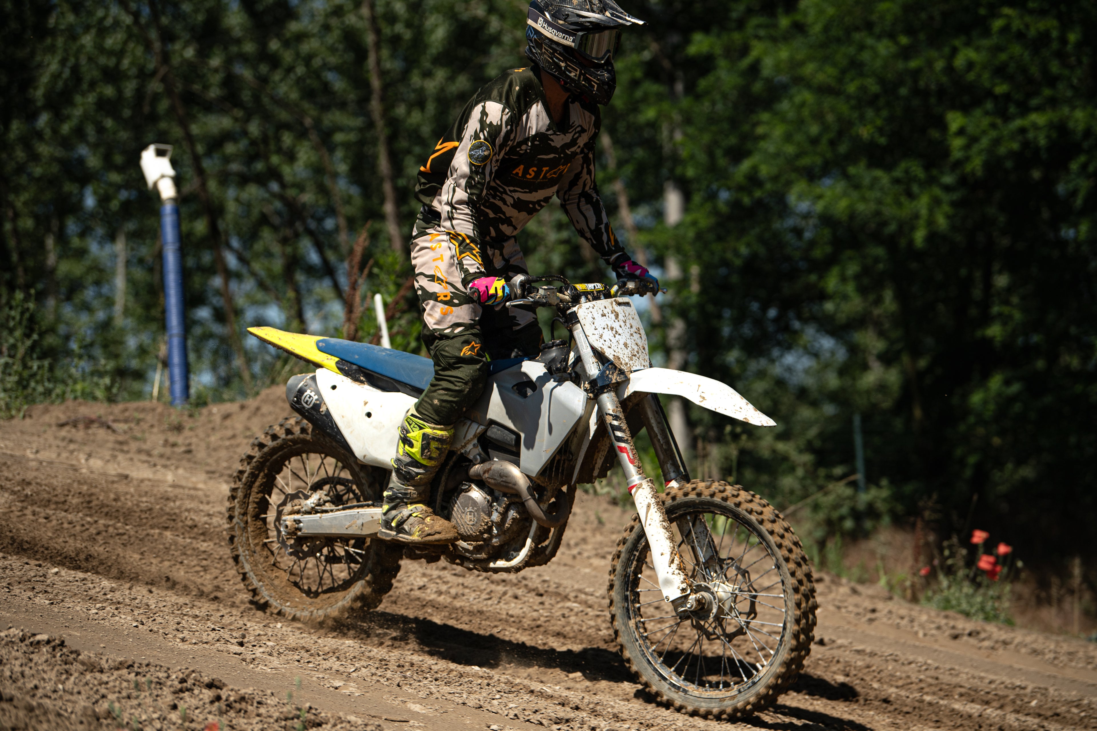 FM5_8470