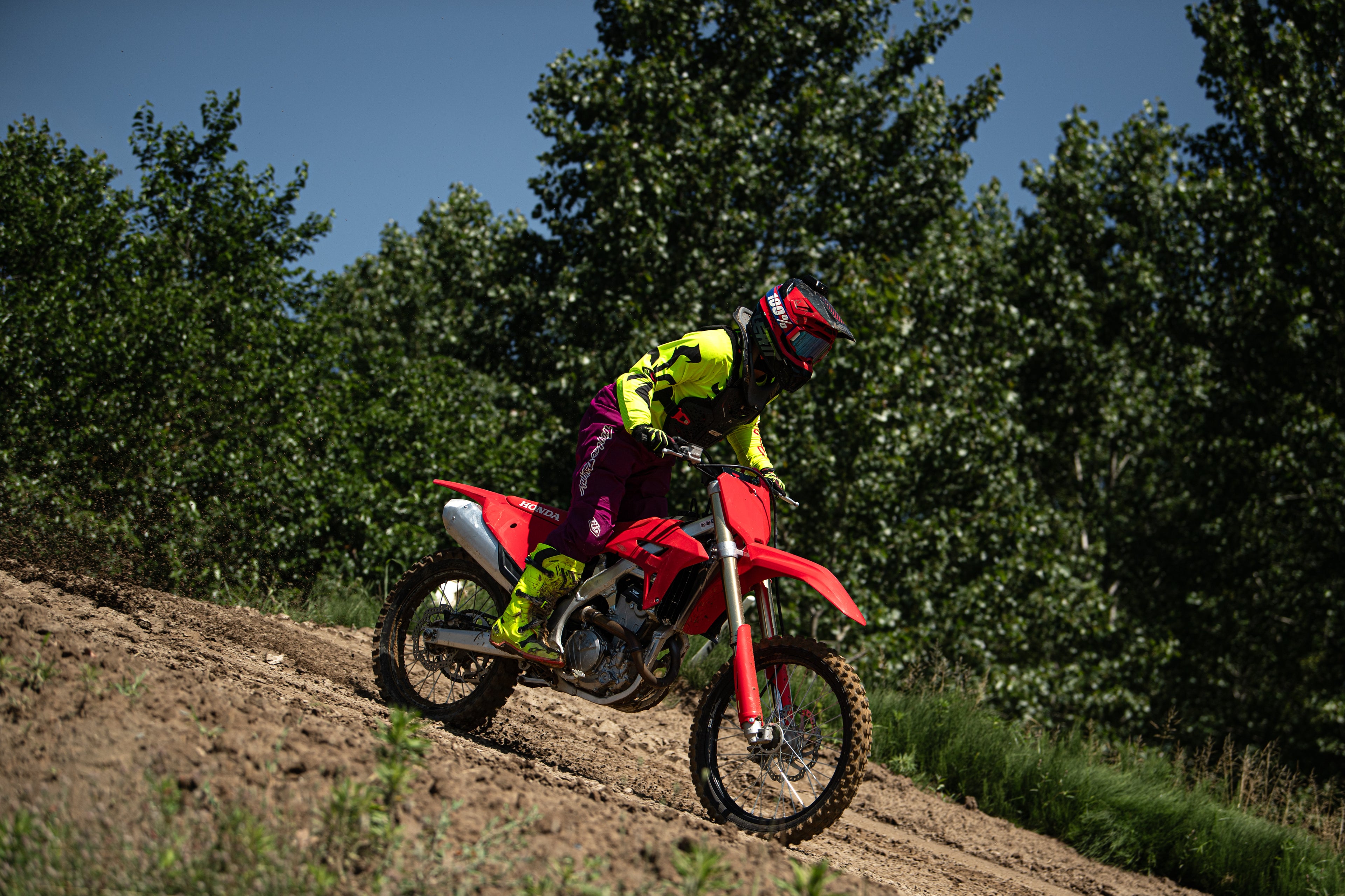FM5_8402