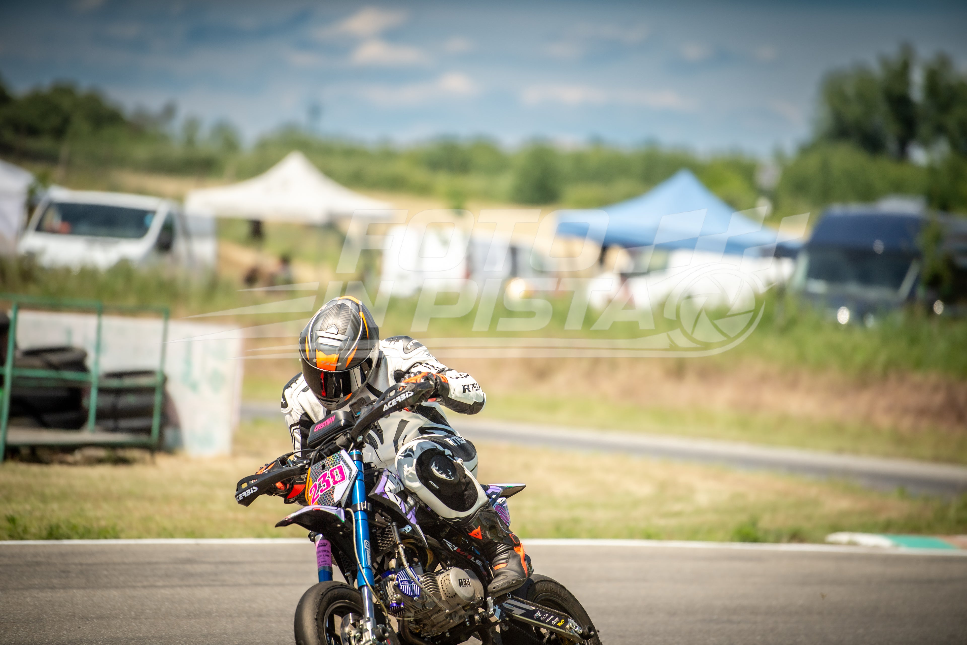 FM5_2558