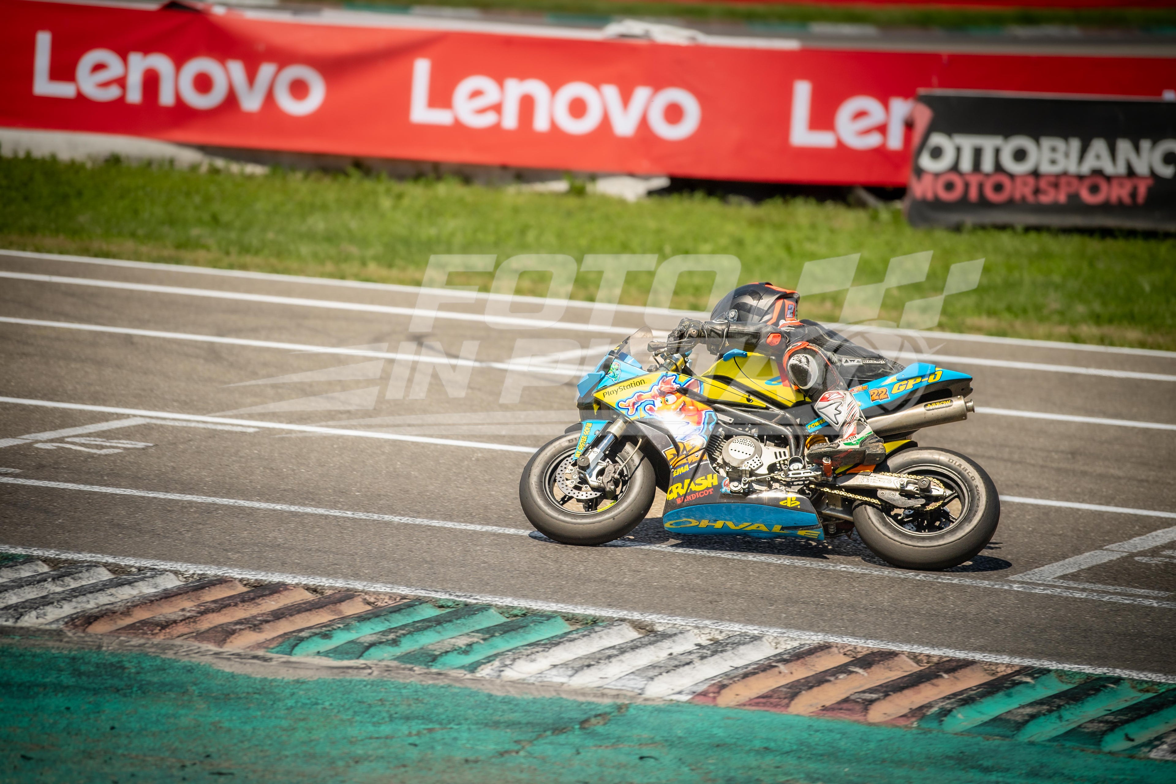 minibike-956