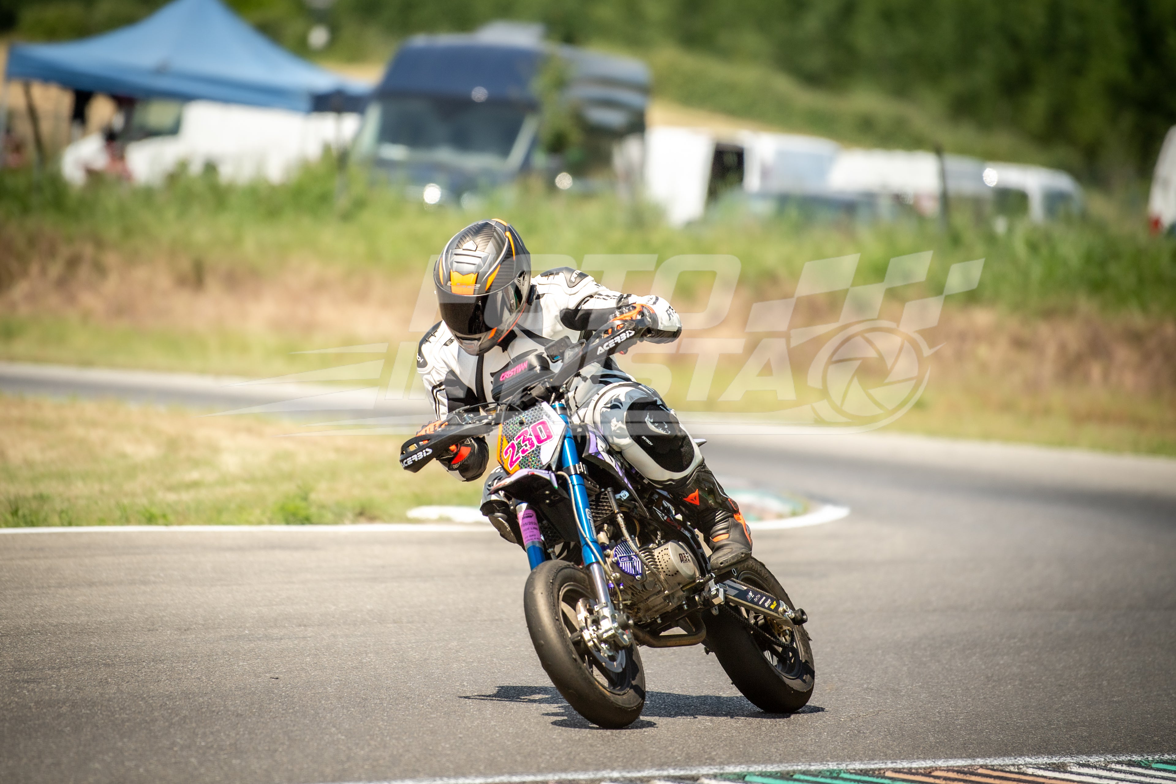 FM5_2555