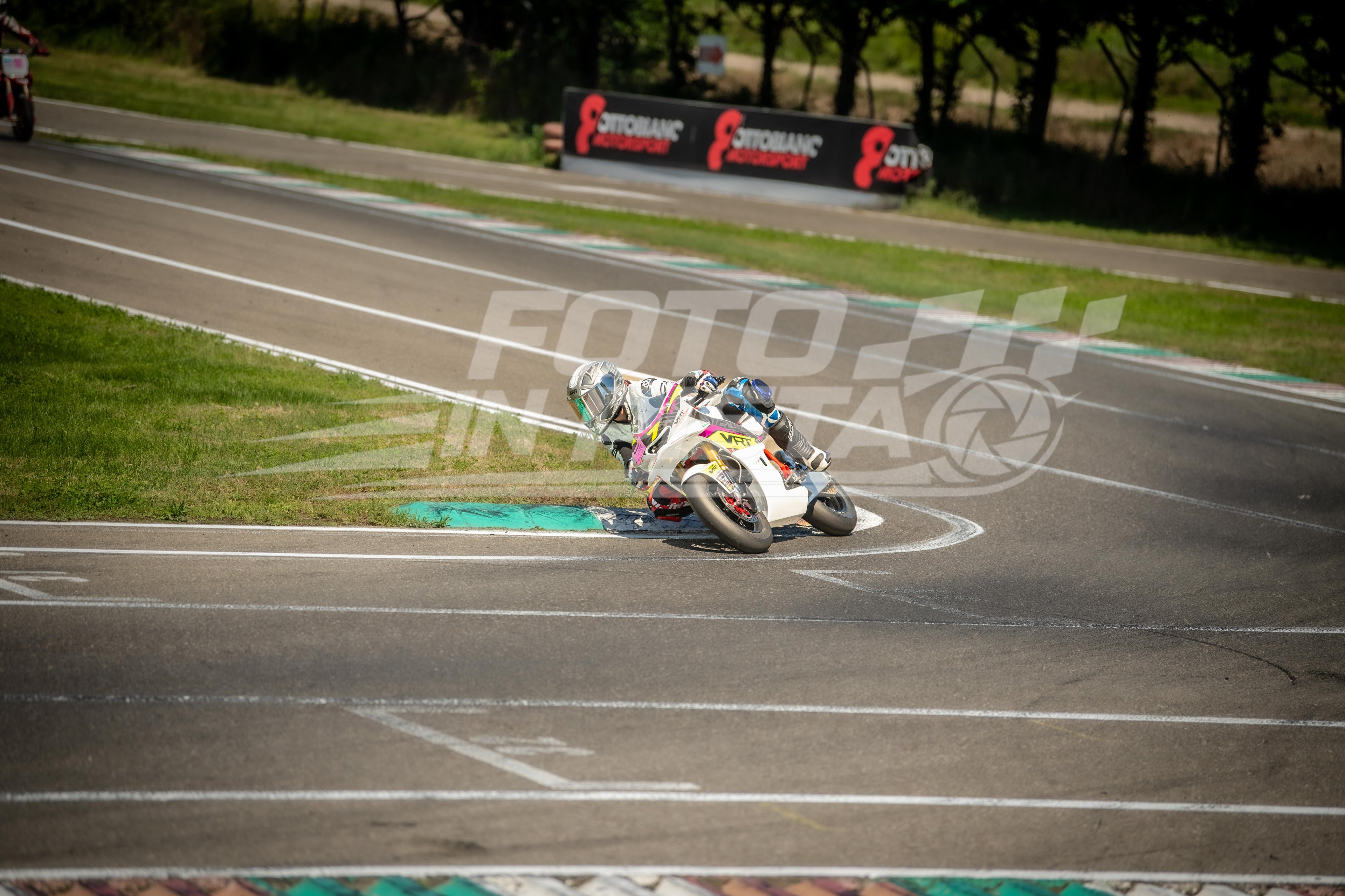 minibike-926