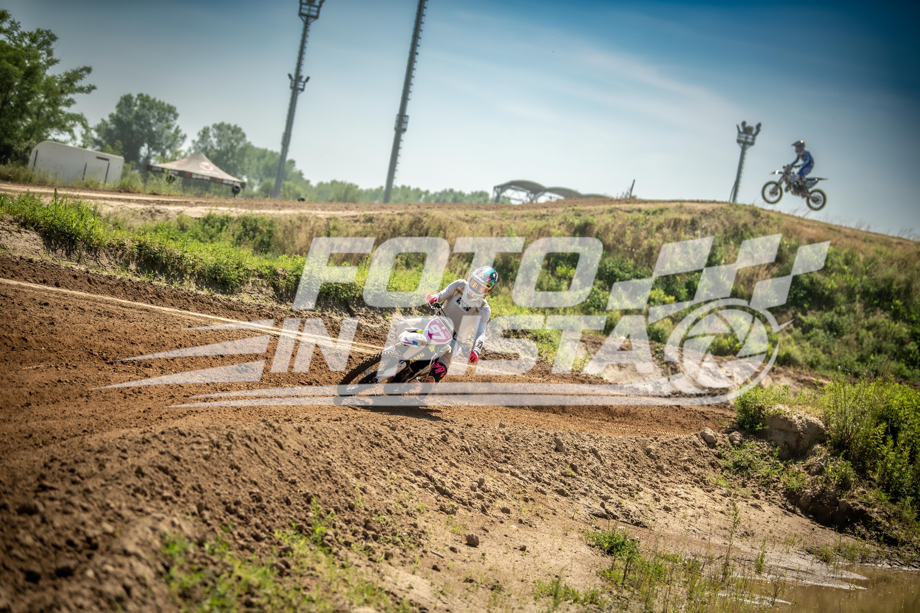 FM5_7768GOPRO2305