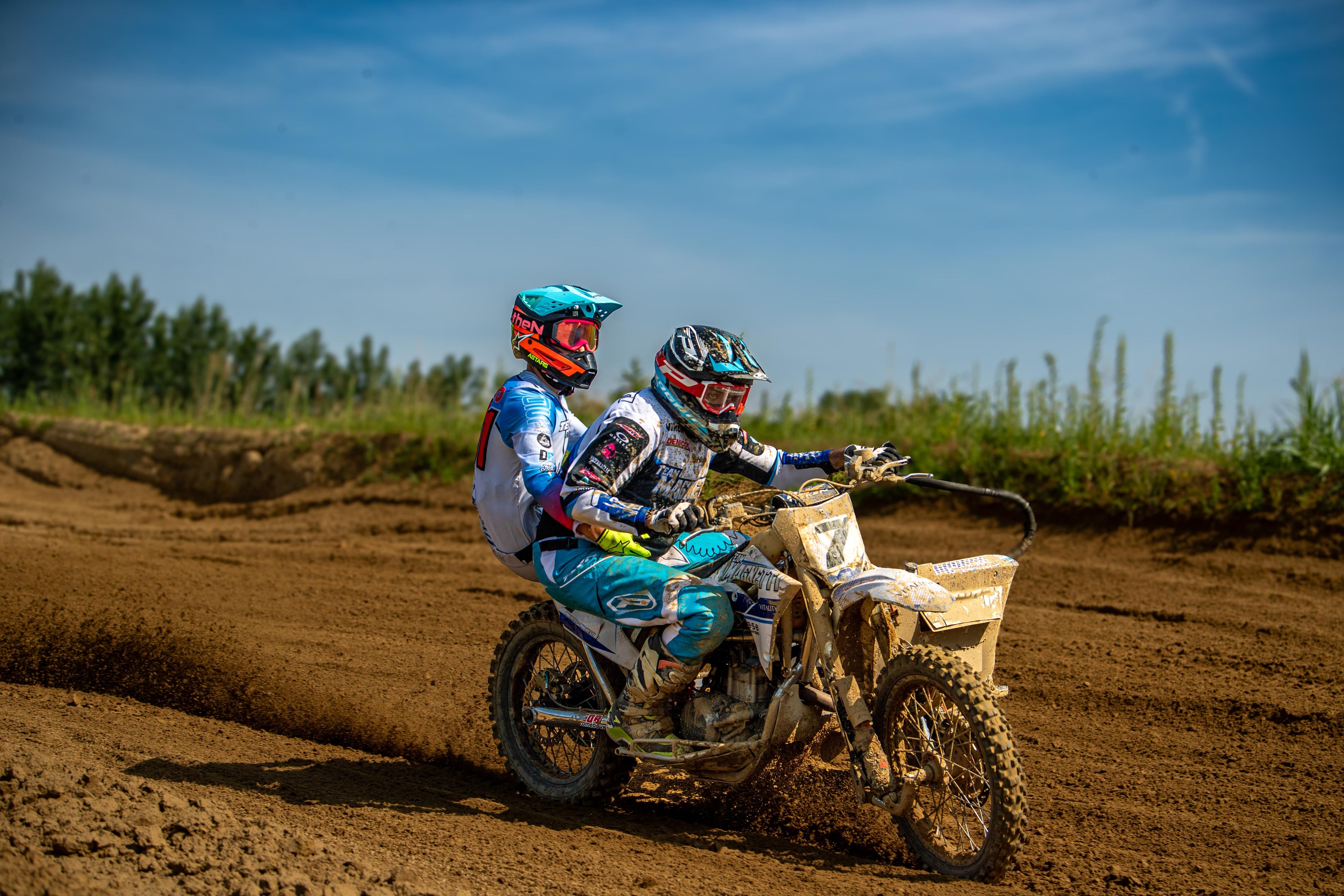 MOTORNEXTSIDEGOLD3105-70