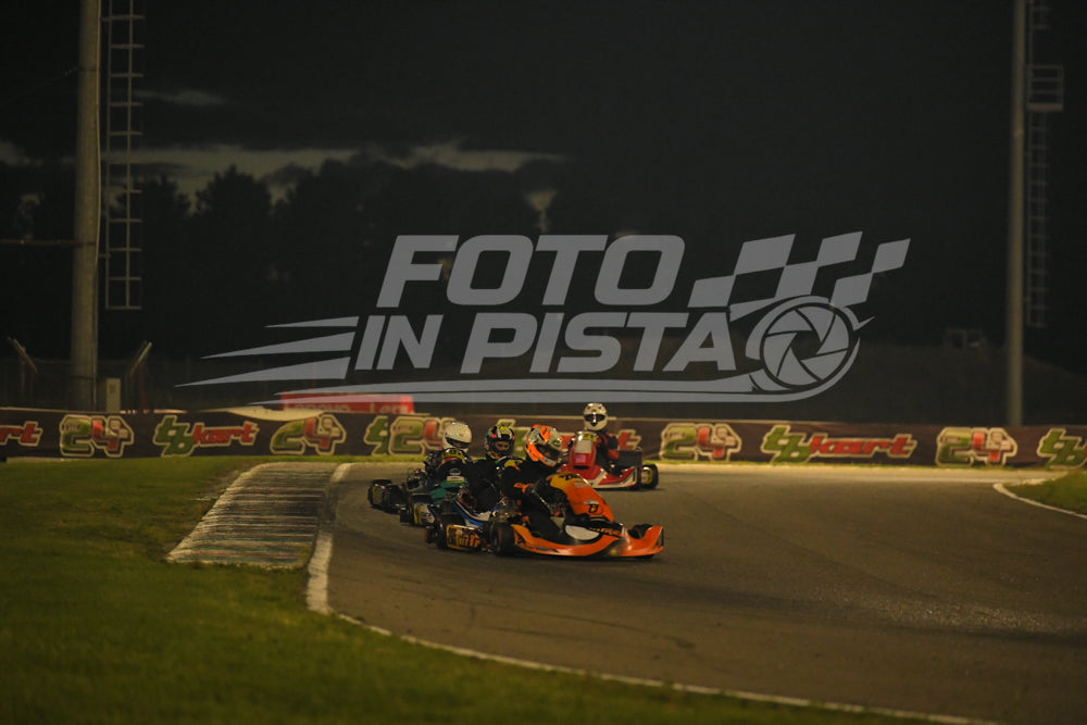 JPG_112402616832