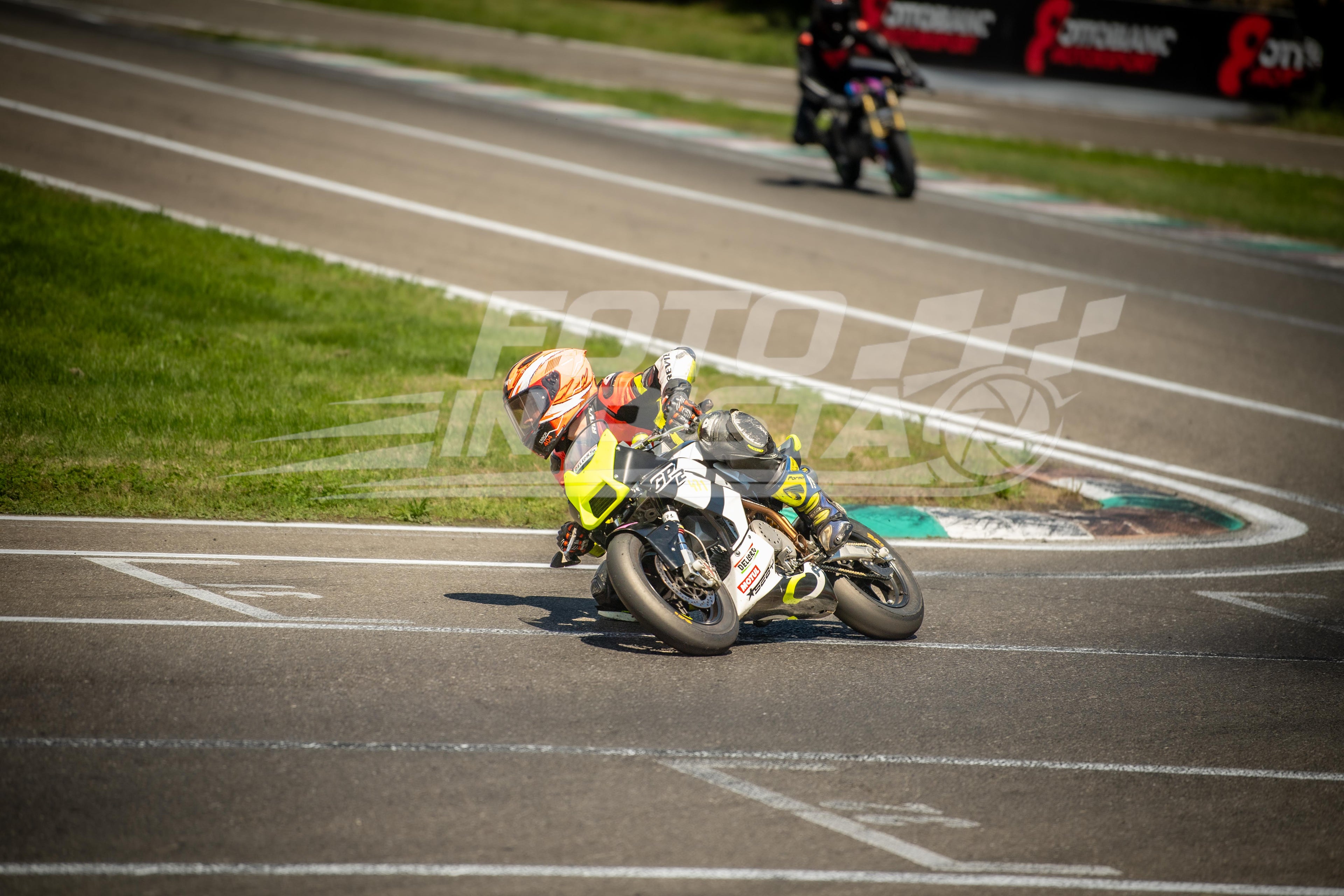 minibike-891