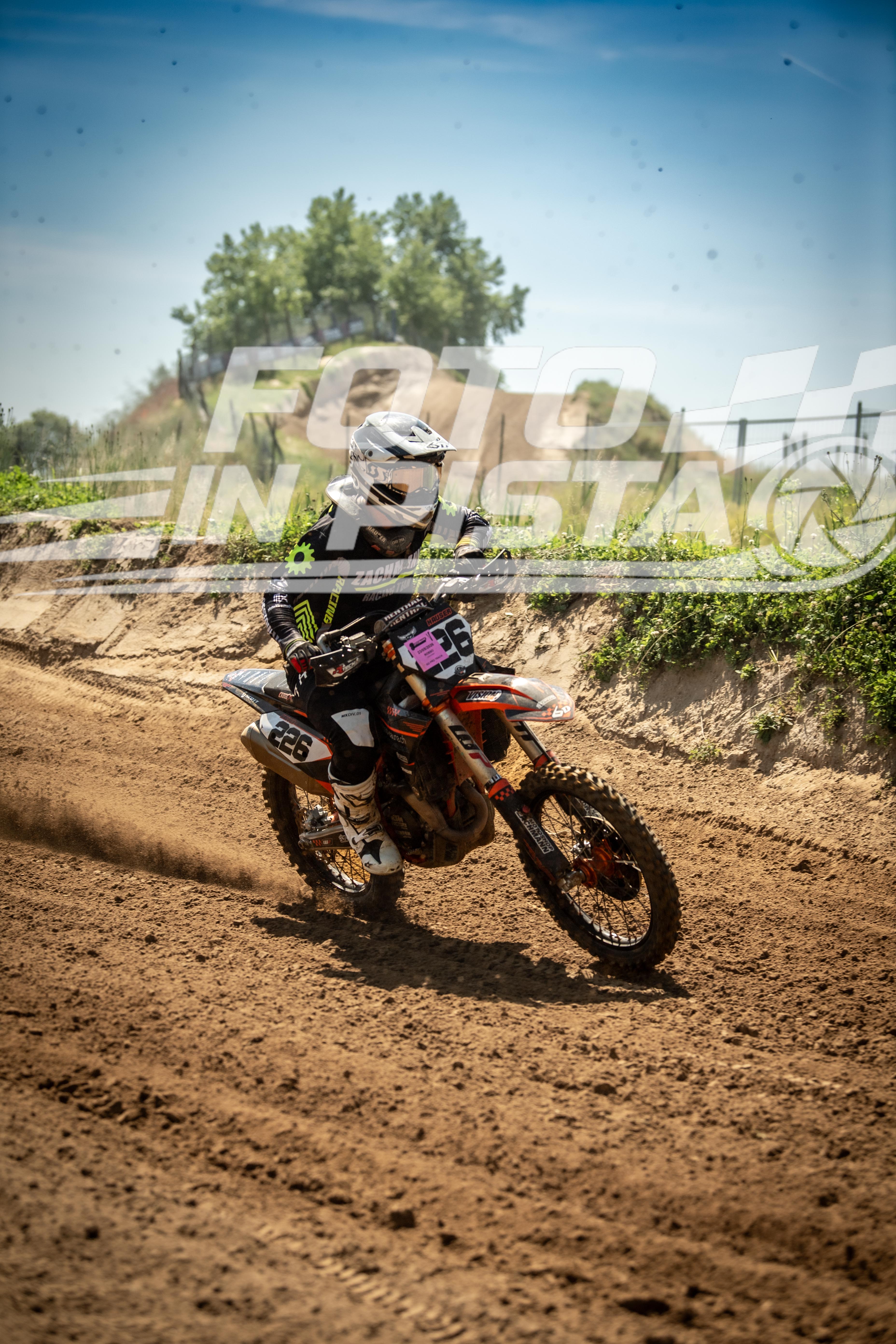 FM5_7611GOPRO2305