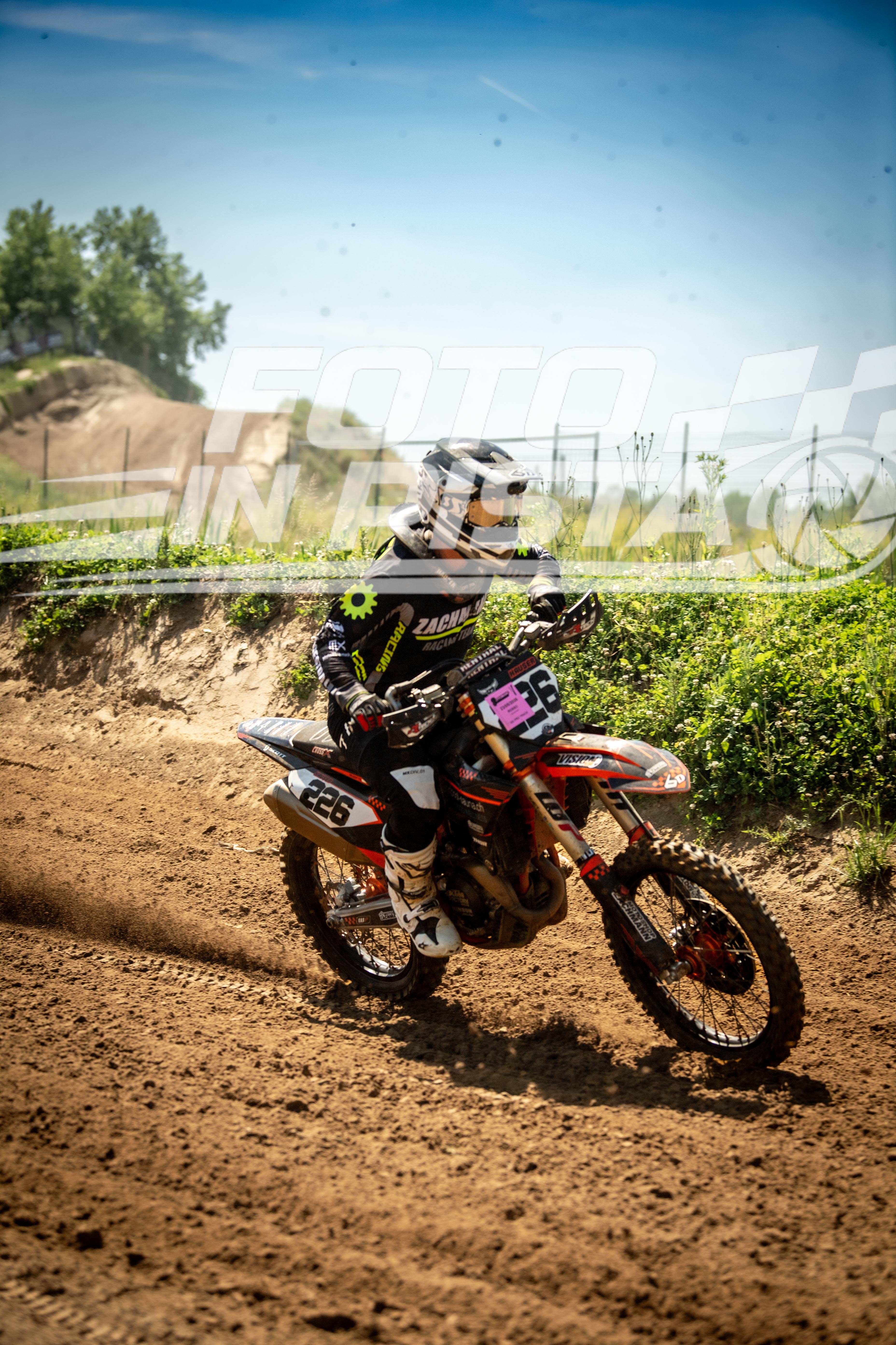 FM5_7612GOPRO2305