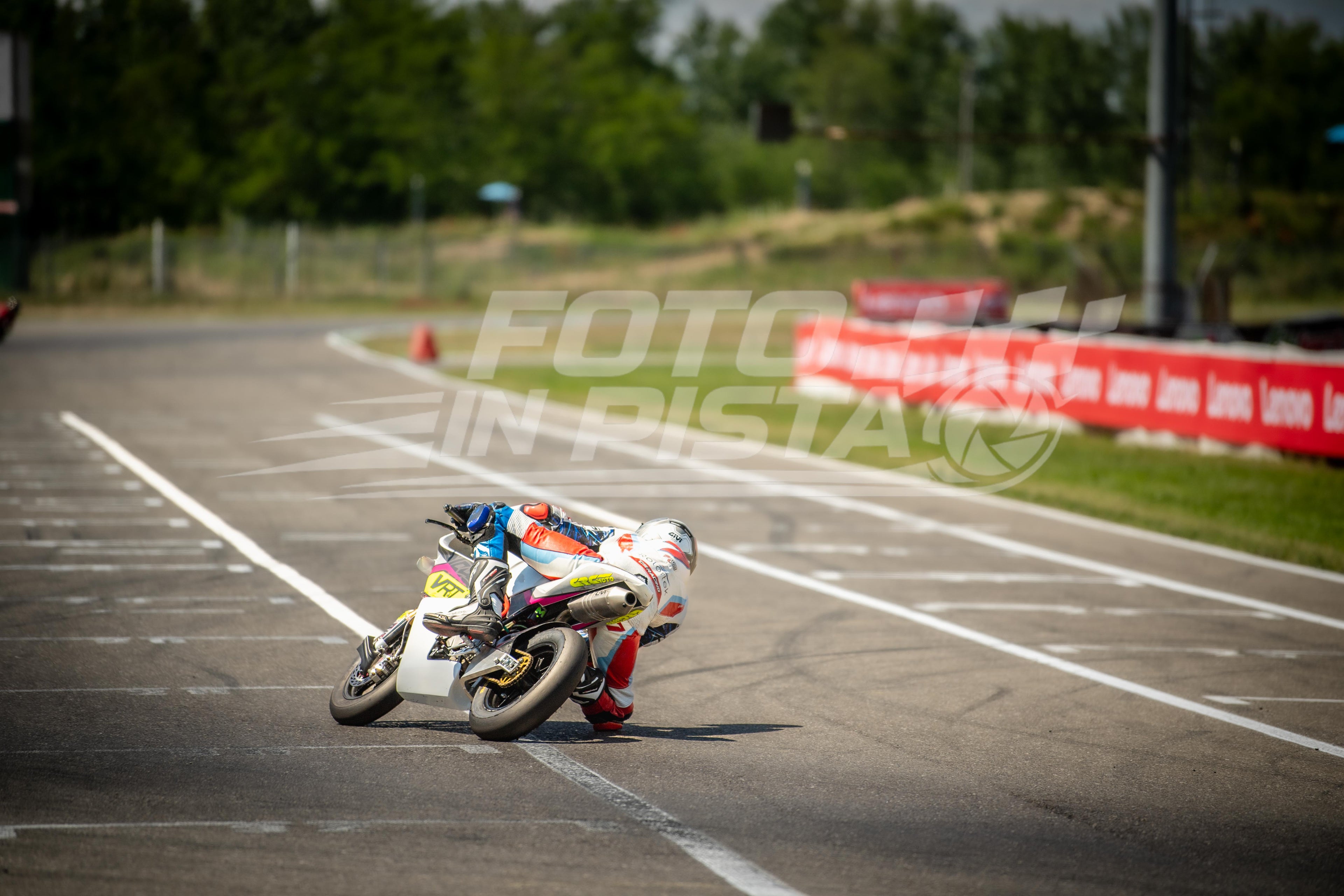 minibike-589