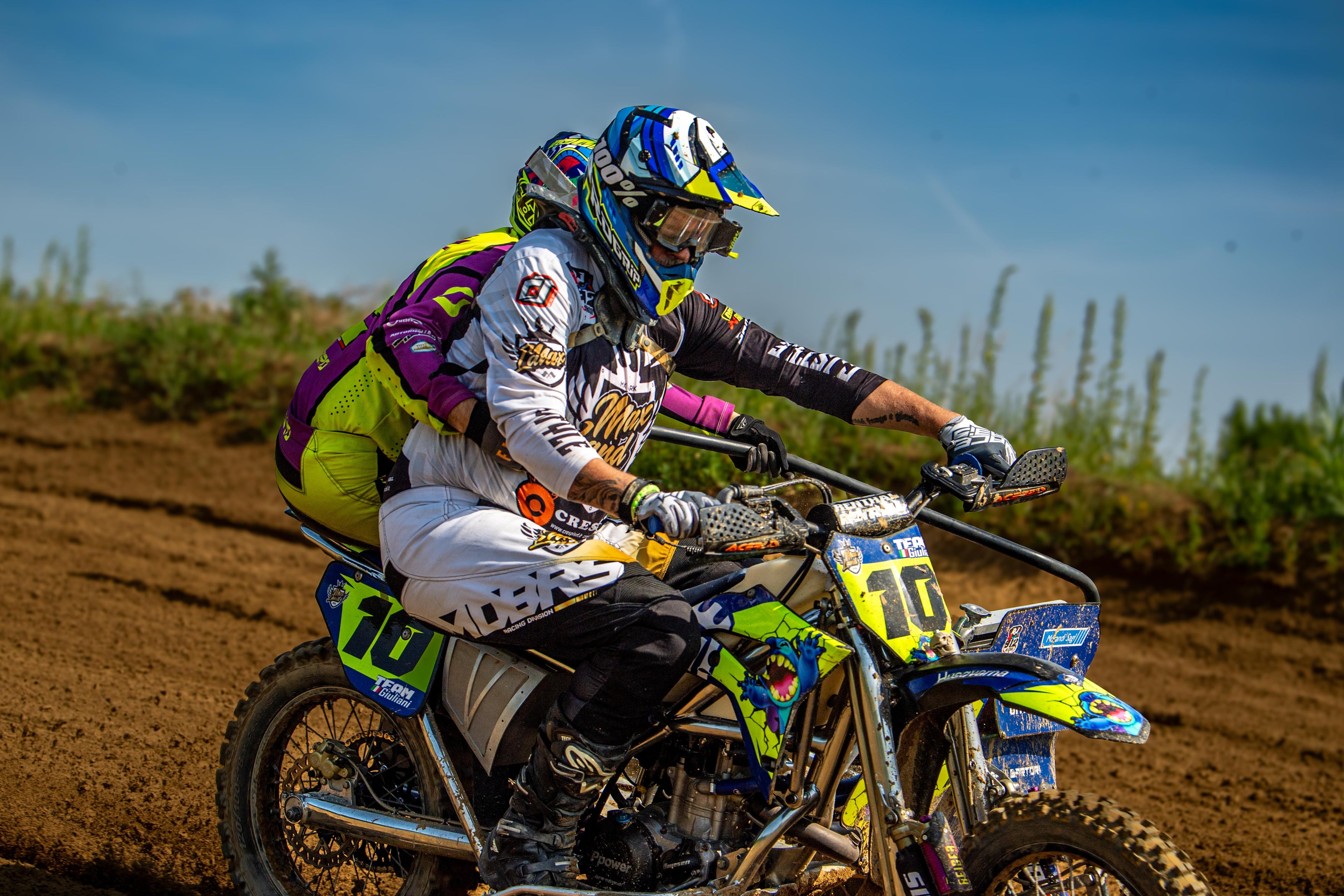 MOTORNEXTSIDEGOLD3105-55