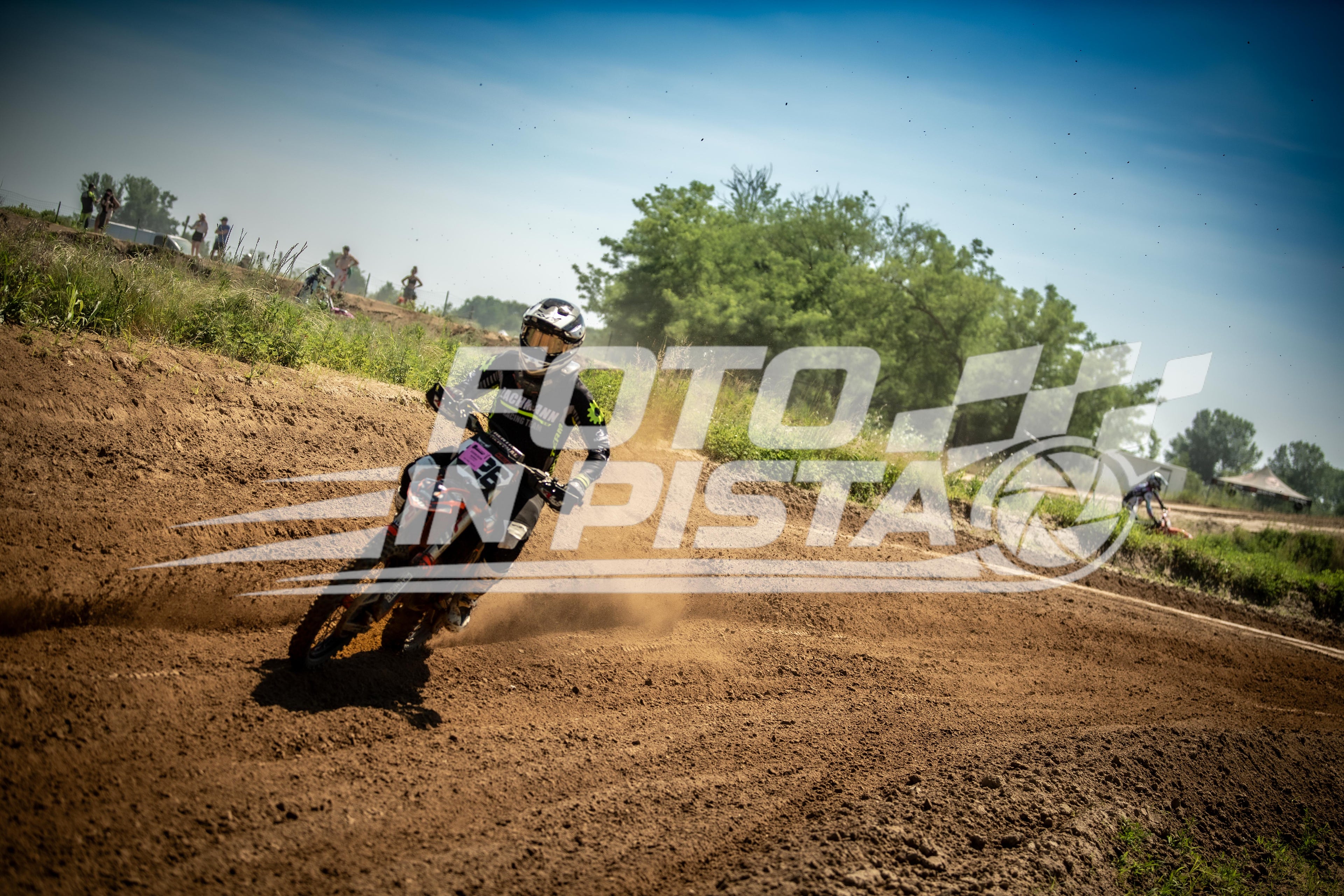 FM5_7799GOPRO2305