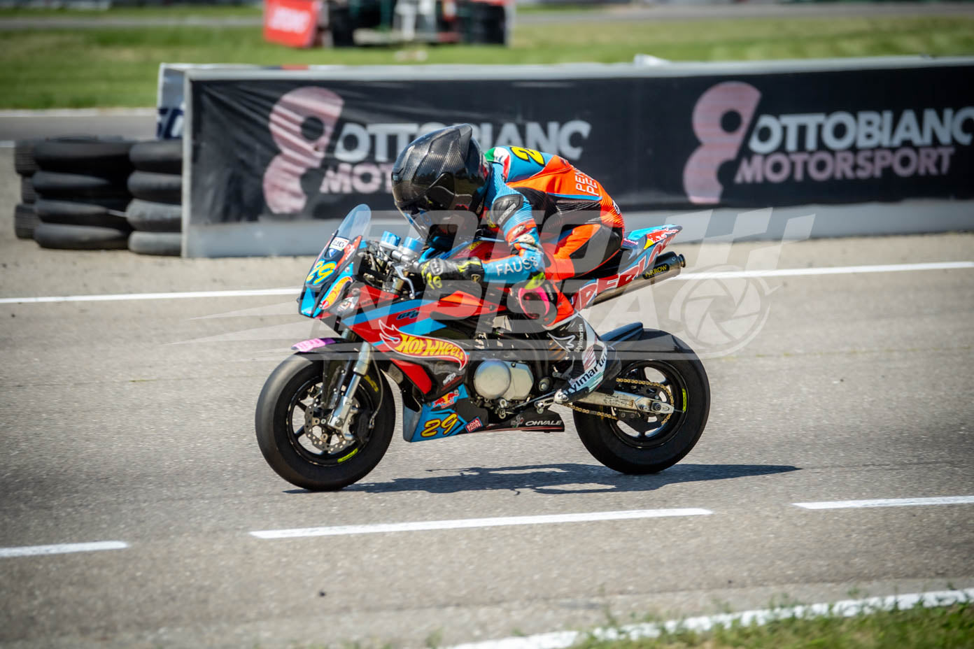 FM5_2786